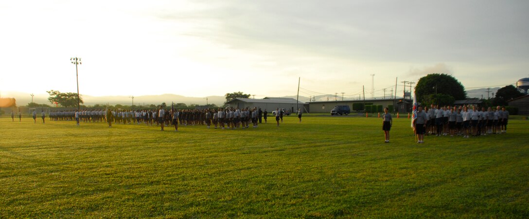 SOTO CANO AIR BASE, Honduras --  Joint Task Force-Bravo members prepare for the monthly JTF-Bravo Run here Aug. 6. (U.S. Air Force photo/Tech. Sgt. Benjamin Rojek)