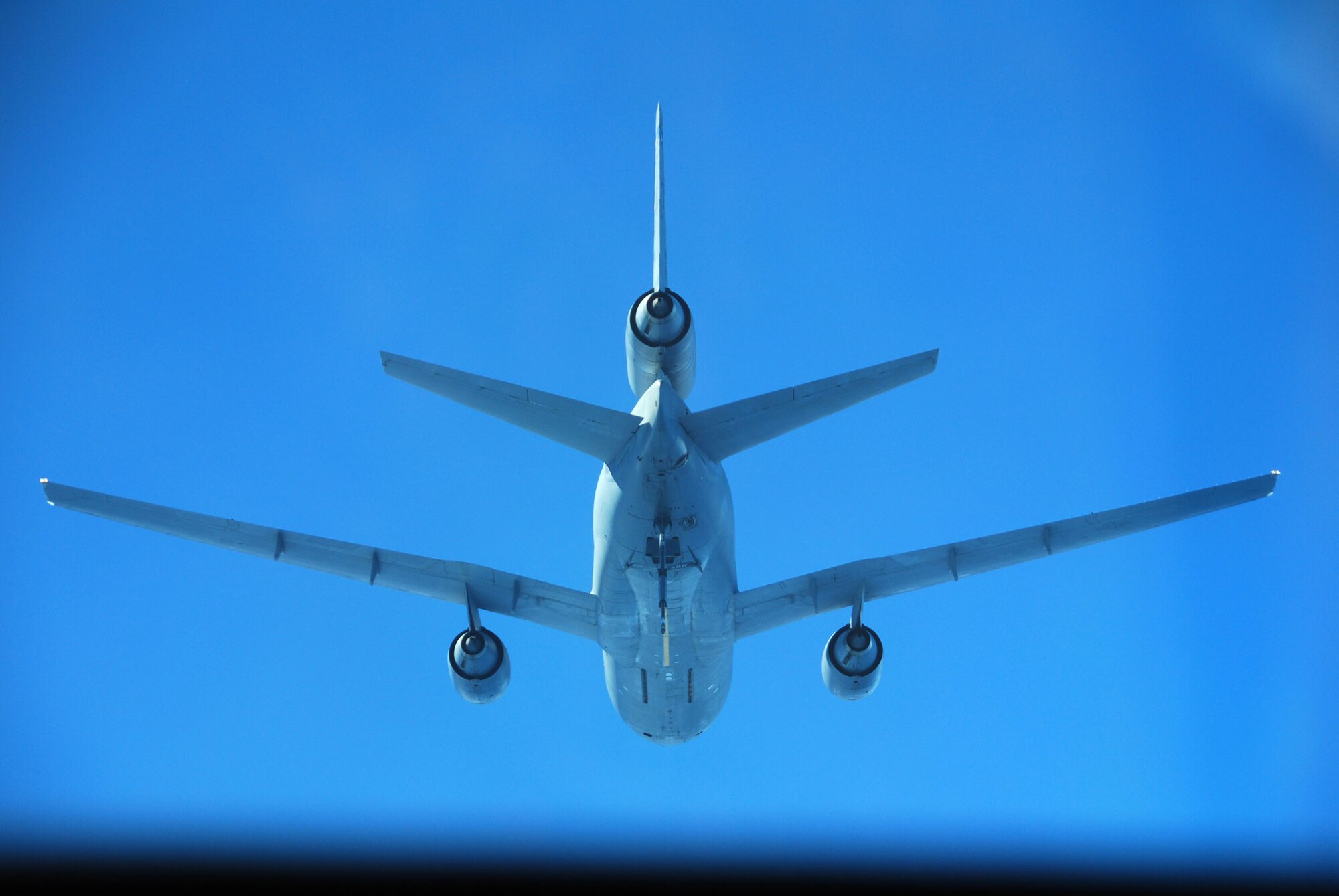 JOINT BASE MCGUIRE-DIX-LAKEHURST, N.J. -- The crew from the 2nd Air Refueling Squadron, get the KC-10 Extender in position for refueling during Honorary Commanders Flight Saturday, Aug. 7, 2010. The intent of Honorary Commanders program is to foster a better relationship between the military and local civic leaders, strengthen the community’s understanding of our mission and to reinforce military’s understanding of community issues. (U.S. Air Force Photo/Airman 1st Class Kerelin Molina)