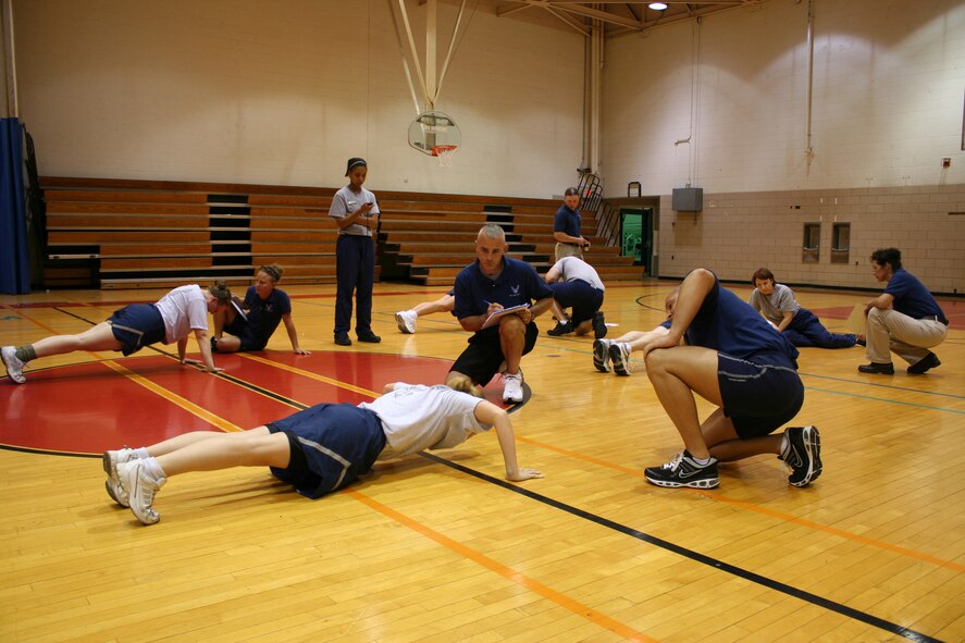 WRIGHT-PATTERSON AIR FORCE BASE, Ohio - Multiple testing monitors ensure Airmen from the 445th Airlift Wing performed the required exercises correctly under the new Air Force fitness standards. One of the new features is a change in the points system. (U.S. Air Force photo/Senior Airman Matthew Cook)
