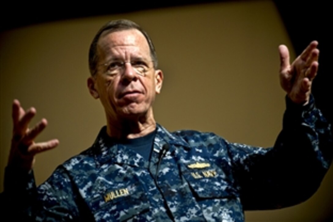 U.S. Navy Adm. Mike Mullen, chairman of the Joint Chiefs of Staff, addresses troops assigned to Joint Base Lewis-McChord, Wash., Aug. 9, 2010.






