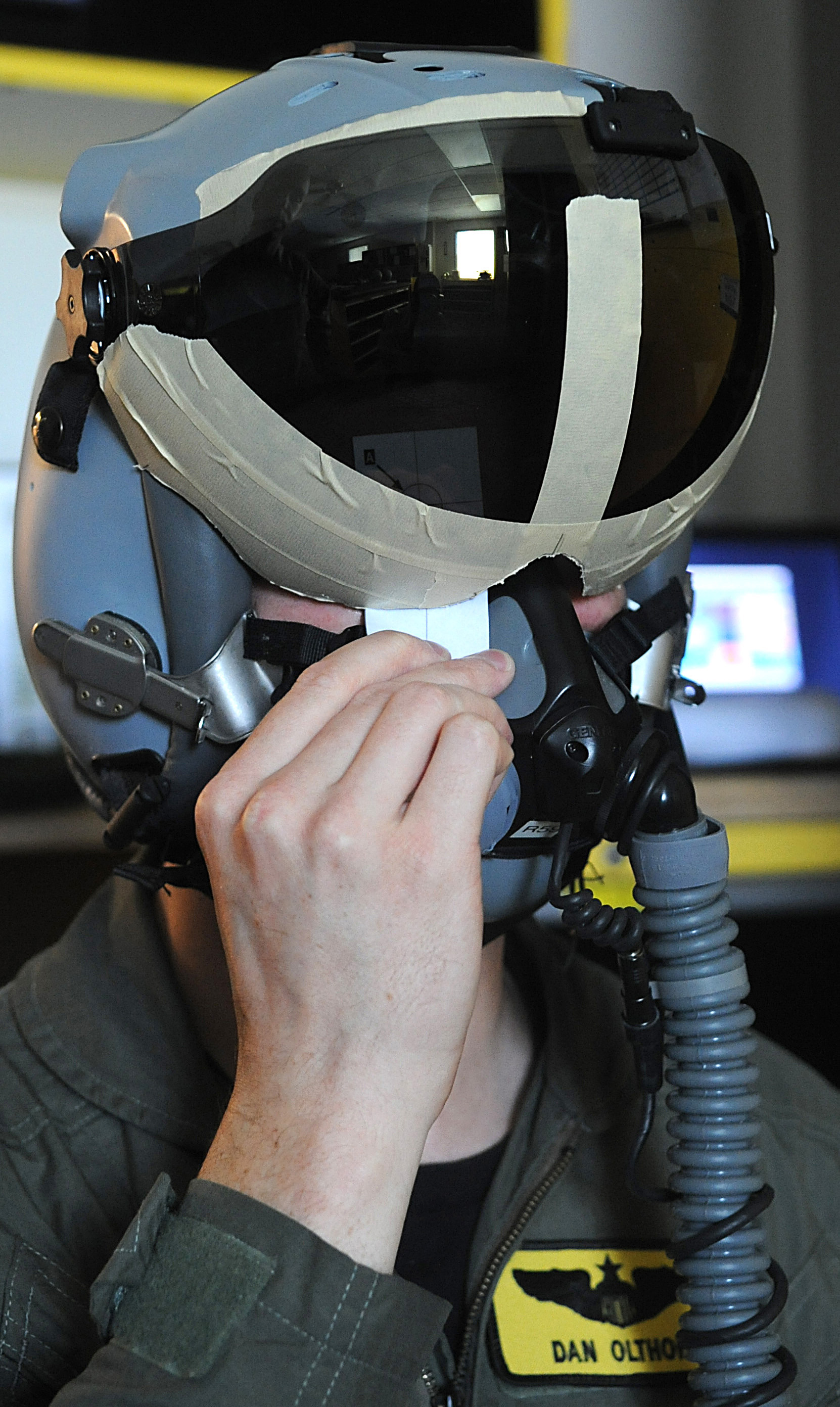 F15 sales pilot helmet