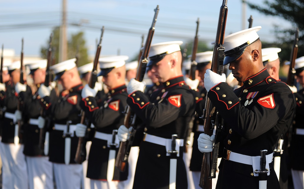 McConnell to host Silent Drill Platoon > Marine Corps Base Quantico ...