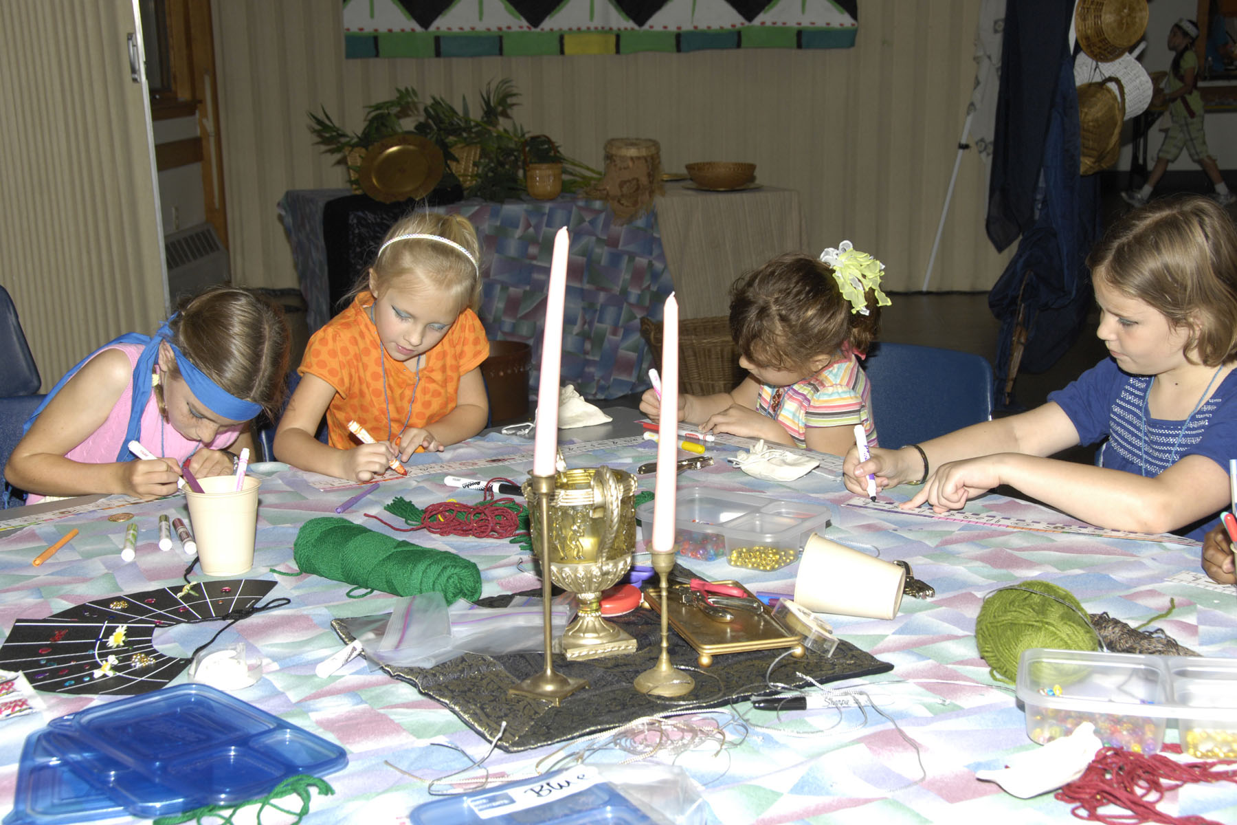 Kids Learn About Egypt At Base Chapel