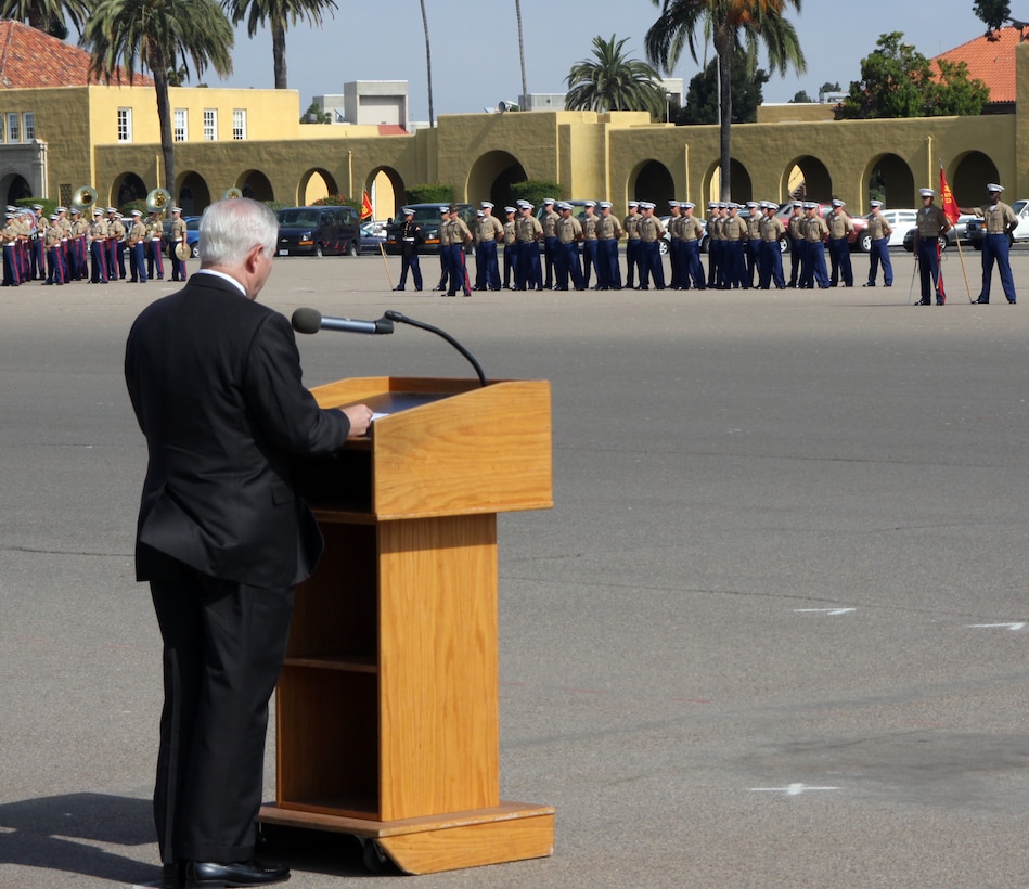 Dr. Robert M. Gates, secretary of defense, United States, addresses graduating Marines from Company A, 1st Battalion Recruit Training Regiment, on Shepherds Drill Field, Aug. 13. Gates was also the Parade Reviewing Officer for these Marines’ graduation. This was included in Gates’ two day visit in southern California.