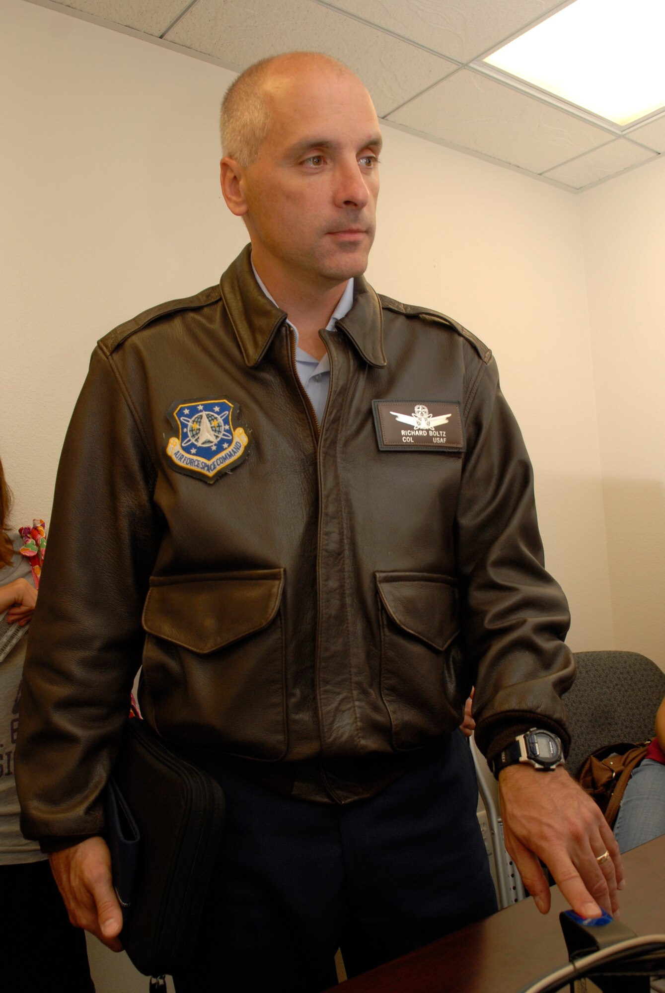 VANDENBERG AIR FORCE BASE, Calif. -- Having his fingerprint scanned, Col. Richard Boltz, the 30th Space Wing commander, registered his ID card with the Defense Biometric Identification System at the Military Personnel Flight here Monday, Aug. 16, 2010.  DBIDS is a Homeland Security and Department of Defense initiative to manage personnel, property and base access.  (U.S. Air Force photo/Senior Airman Andrew Satran) 

 