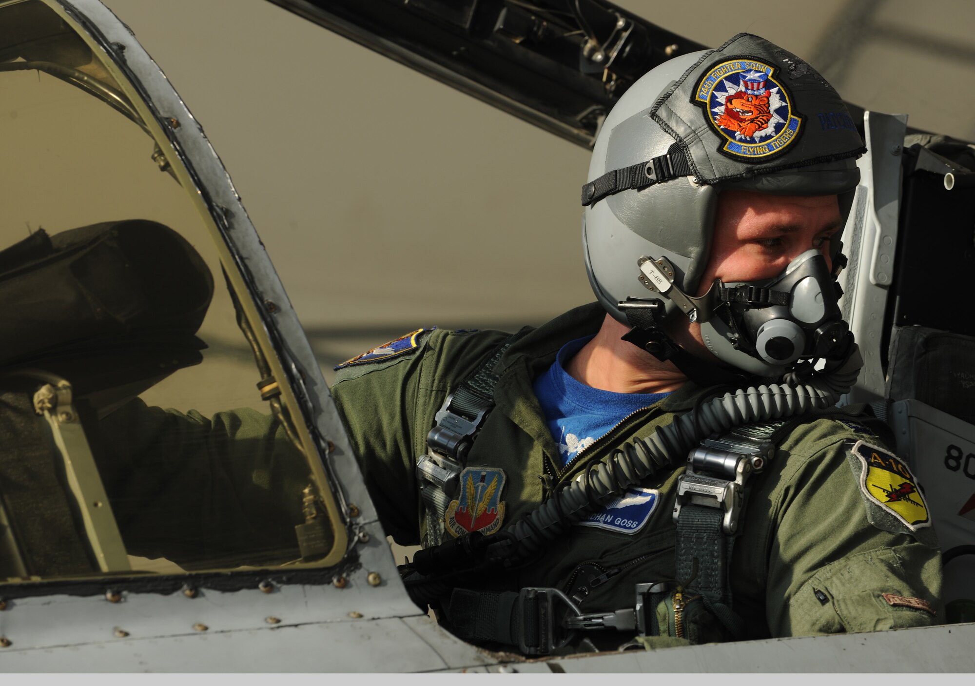 MOODY AIR FORCE BASE, Ga. -- Capt. Brendhan Goss, 74th Fighter Squadron A-10C Thunderbolt II instructor pilot, makes eye contact  with his crew chief during a preflight inspection before closing the canopy on an A-10C here Aug. 13. Moody A-10C pilots and maintainers traveled to Yuma, Ariz., to participate in the three-week Enhanced Mojave Viper Exercise in conjunction with the U.S. Marine Corps and U.S. Navy forces. (U.S. Air Force photo by Airman 1st Class Benjamin Wiseman/RELEASED)