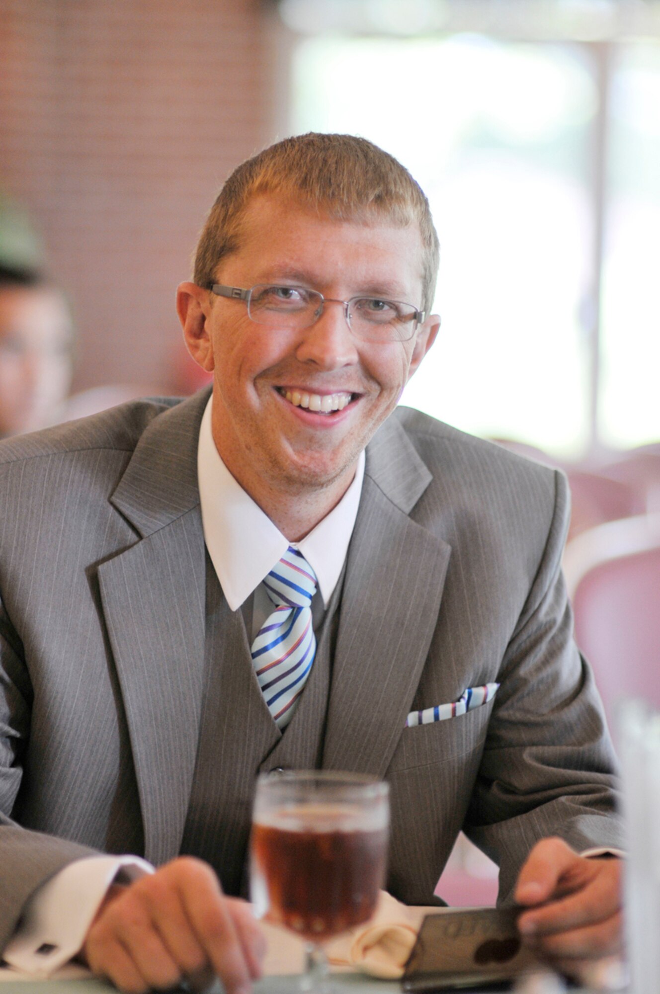 Joshua Johns, the finance resource adviser for AEDC’s test systems division, recently gave a presentation at the Arnold Lakeside Center on his deployment experiences at Al Udeid AB, Quatar, earlier in the year. (Photo by Rick Goodfriend)

