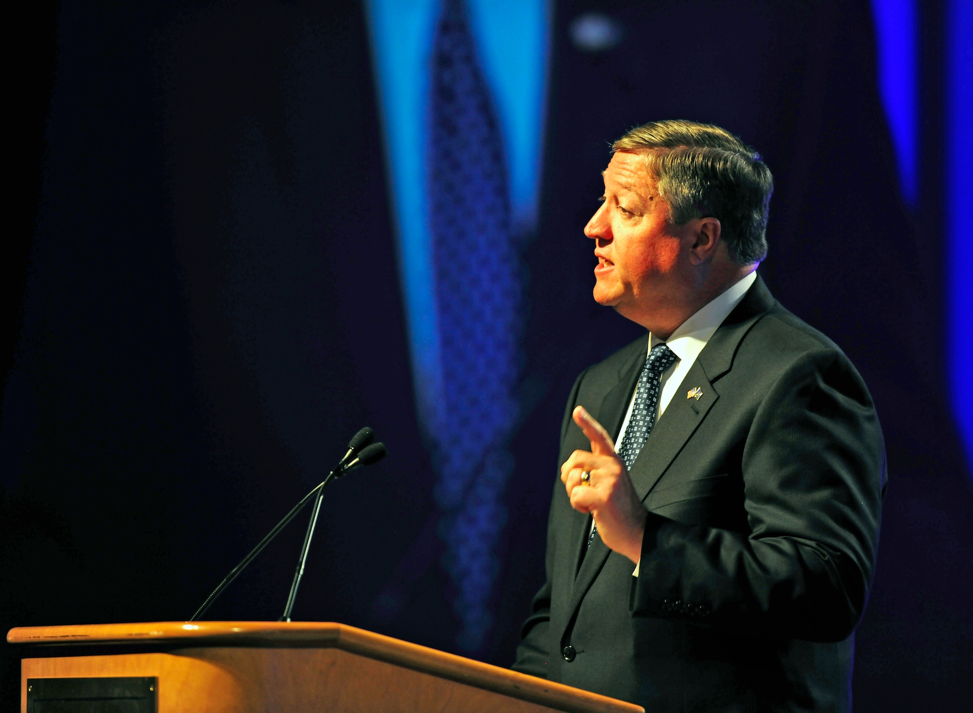 Secretary of the Air Force Michael Donley addresses some 1,000 people attending the Air Force Honors Banquet and Chief Master Sergeant of the Air Force Awards presentation on Aug. 18, 2010, in Atlanta.  Secretary Donley spoke about the Air Force's commitment to Airmen and their families, and discussed the importance of strategic balance within the service.  The banquet was part of the Air Force Sergeants Association Professional Airmen's Conference and International Convention.  (U.S. Air Force photo/Scott M. Ash) 