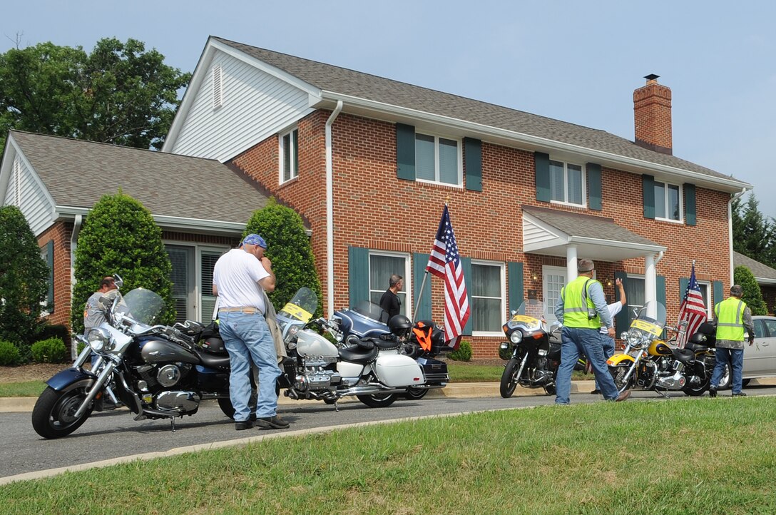 Members from the Greater American Niagra Legion escorted Jammies for GI's donations from Niagra Falls, NY, to Joint Base Andrews, MD, 21 Aug 2010. This was a two day ride to collect donations for wounded warriors from American Legions in different cities. (U.S. Air Force photo by Staff Sgt Melissa Stonecipher)