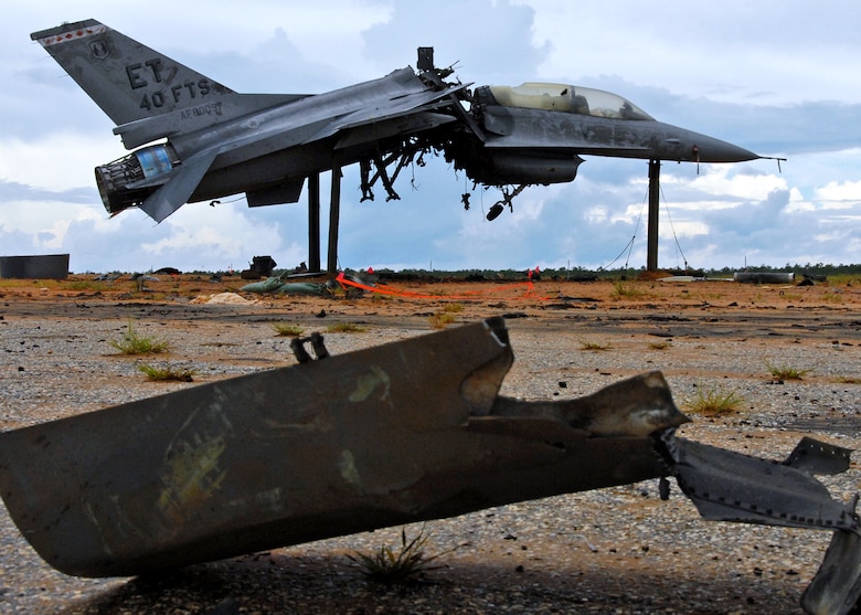 F16 destruction is step toward fighter's new role > Eglin Air Force