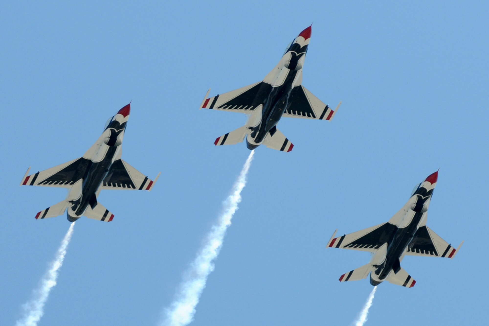 The Air Force Thunderbirds were one of the featured acts at Keesler’s Thunder on the Bay Air Show April 4-5, 2009.  More than 142,000 guests visited the base for its first air show since Katrina.   (U.S. Air Force photo by Kemberly Groue)

