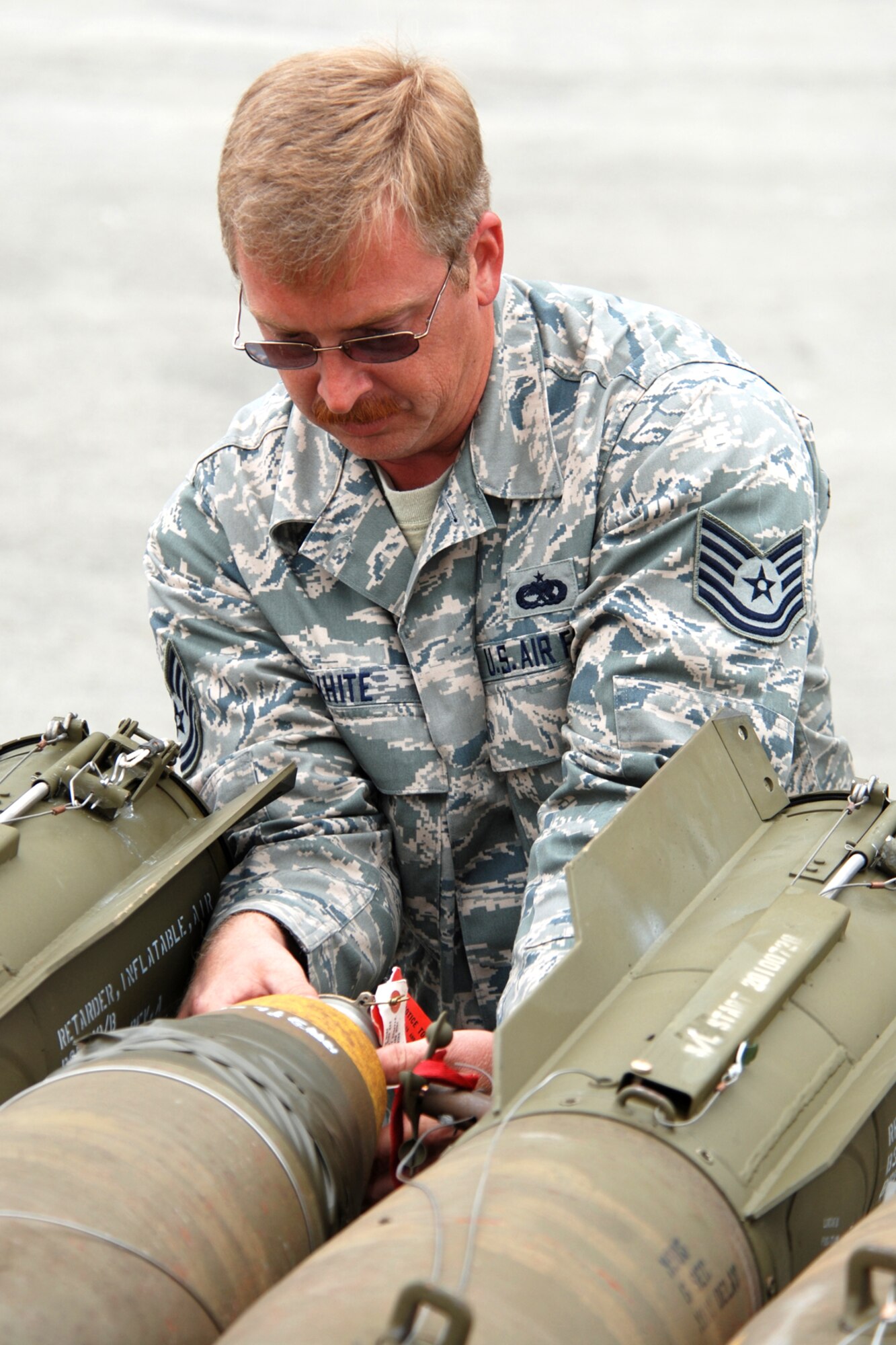 Pacific Thunder 2010 > 307th Bomb Wing > Article Display