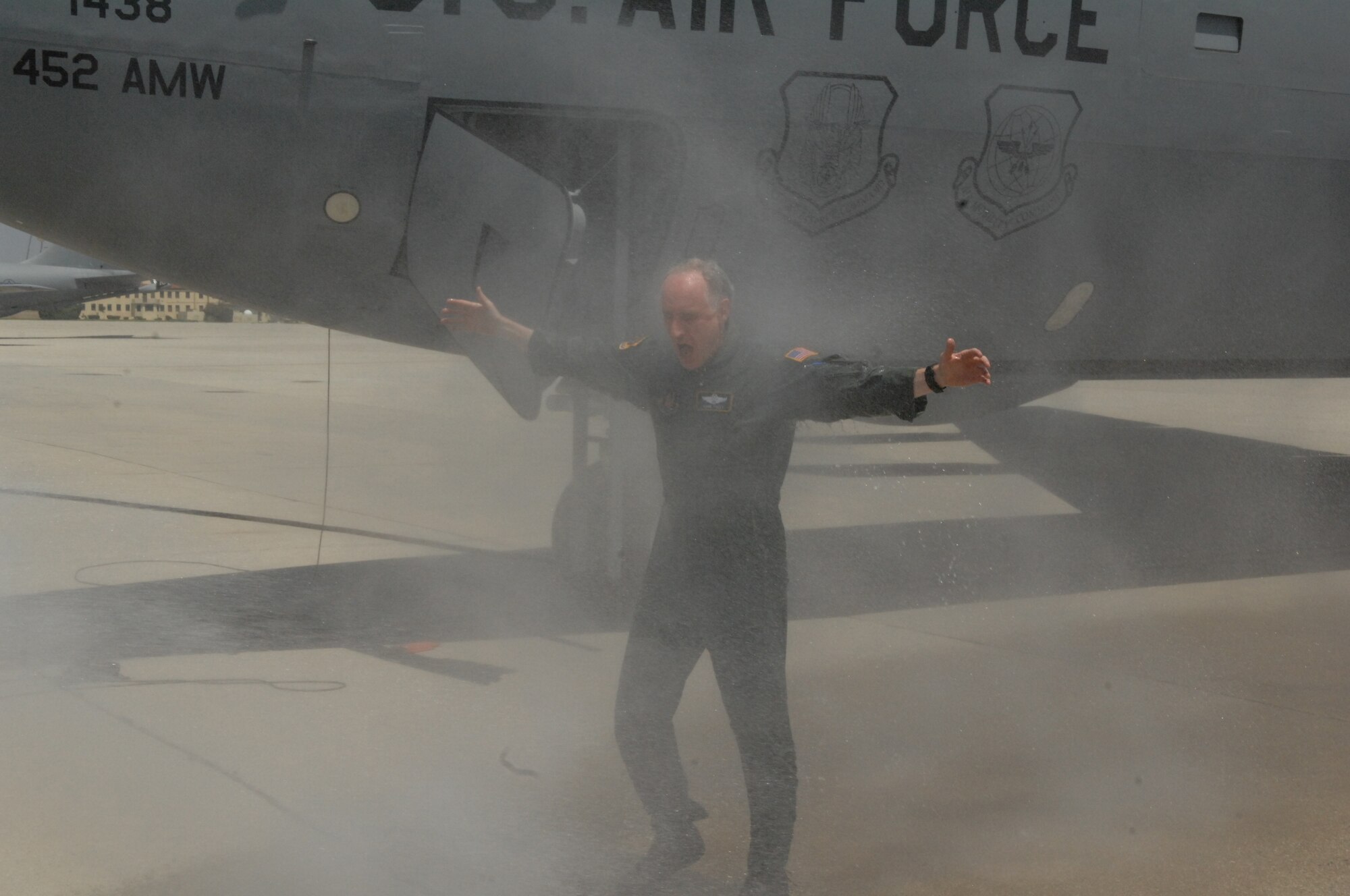 Final Flight of Lt. Col. Dave Tully, 336th Air Refueling Squadron, March Air Reserve Base, Calif. (U.S. Air Force photo by SSgt Keith Lawson)