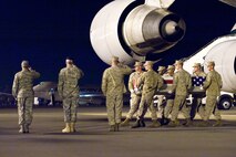 A U.S. Marine Corps team transfers the remains of Marine Corps Cpl. Max W. Donahue, of Highlands Ranch, Colo., at Dover Air Force Base, Del., August 8. Cpl. Donahue was assigned to I Marine Expeditionary Force Headquarters Group, I Marine Expeditionary Force, Camp Pendleton, Calif.  (U.S. Air Force photo/Roland Balik)