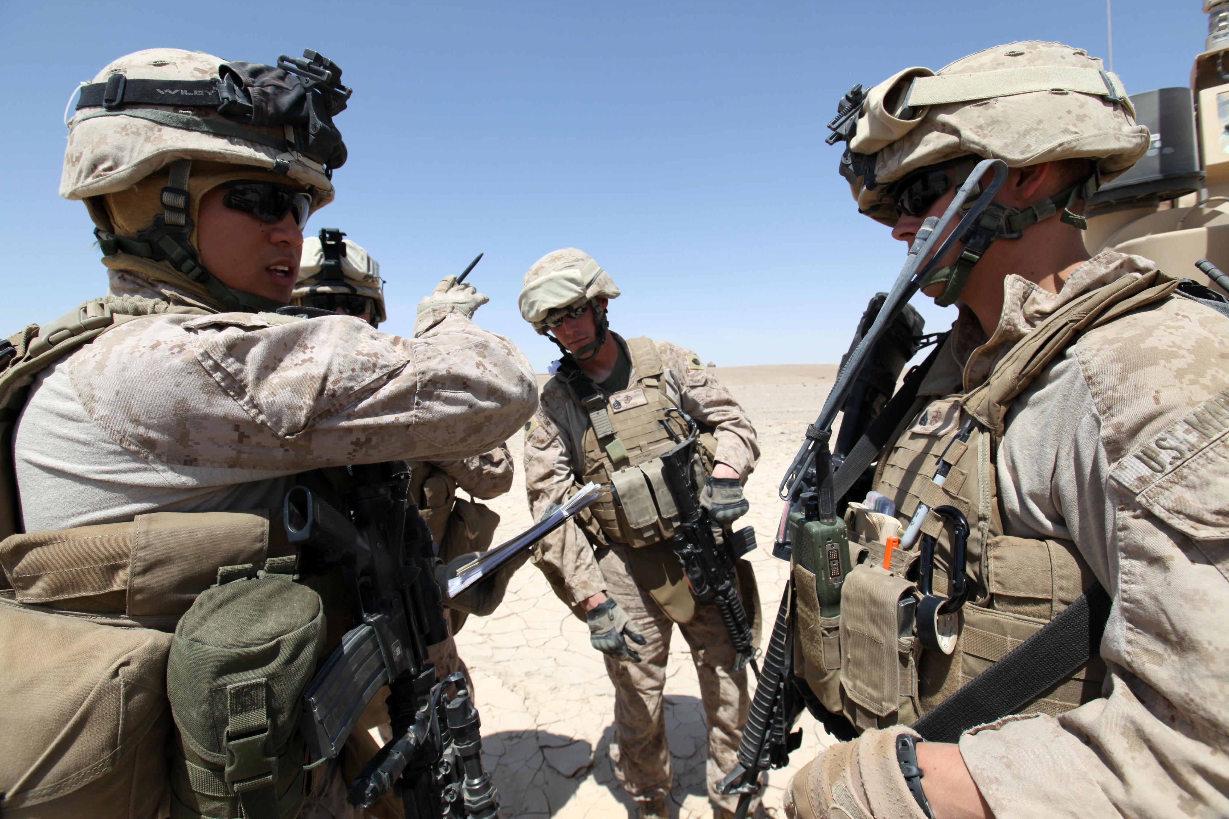 Route Recon Missions Keep Enemy Guessing 1st Marine Logistics Group