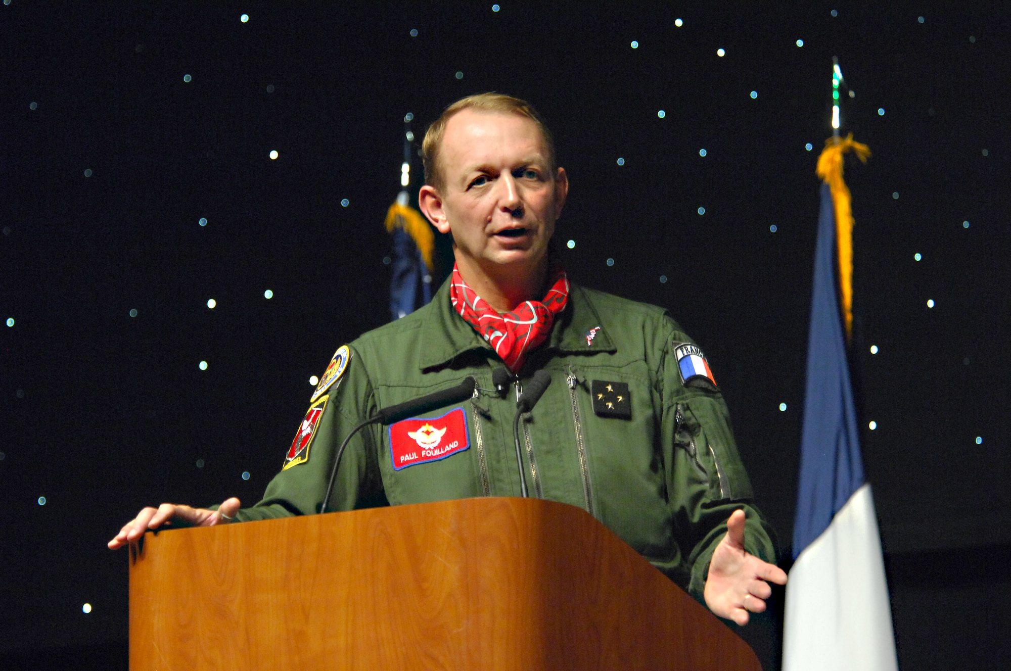 SHREVEPORT, La. -- Lt. Gen. Paul Fouilland, French Strategic Air Forces commander-in-chief, explains the French nuclear deterrence mission at the Air Force Global Strike Command Technology and Innovation Symposium at the Shreveport Convention Center in downtown Shreveport, La. during part of his visit to AFGSC, Nov 14 -18.  General Fouilland and a delegation of French military officers also toured a B-2 Spirit and a B-52 Stratofortress bomber, met with weapons system experts, and attended Global Strike Challenge activities. (U.S. Air Force photo/Master Sgt. Corey A. Clements)