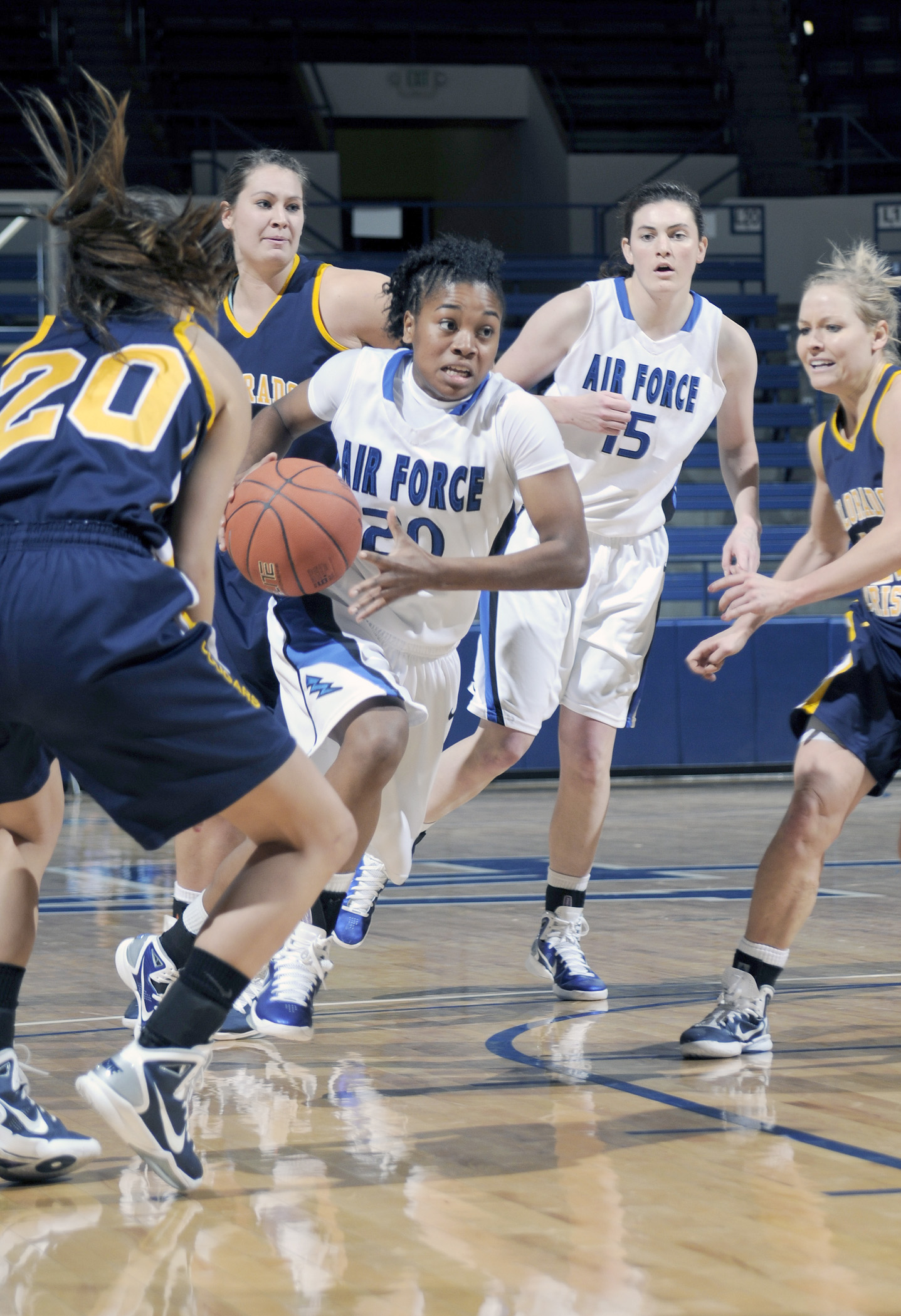 Women S Basketball Team Defeats Ccu Lady Cougars