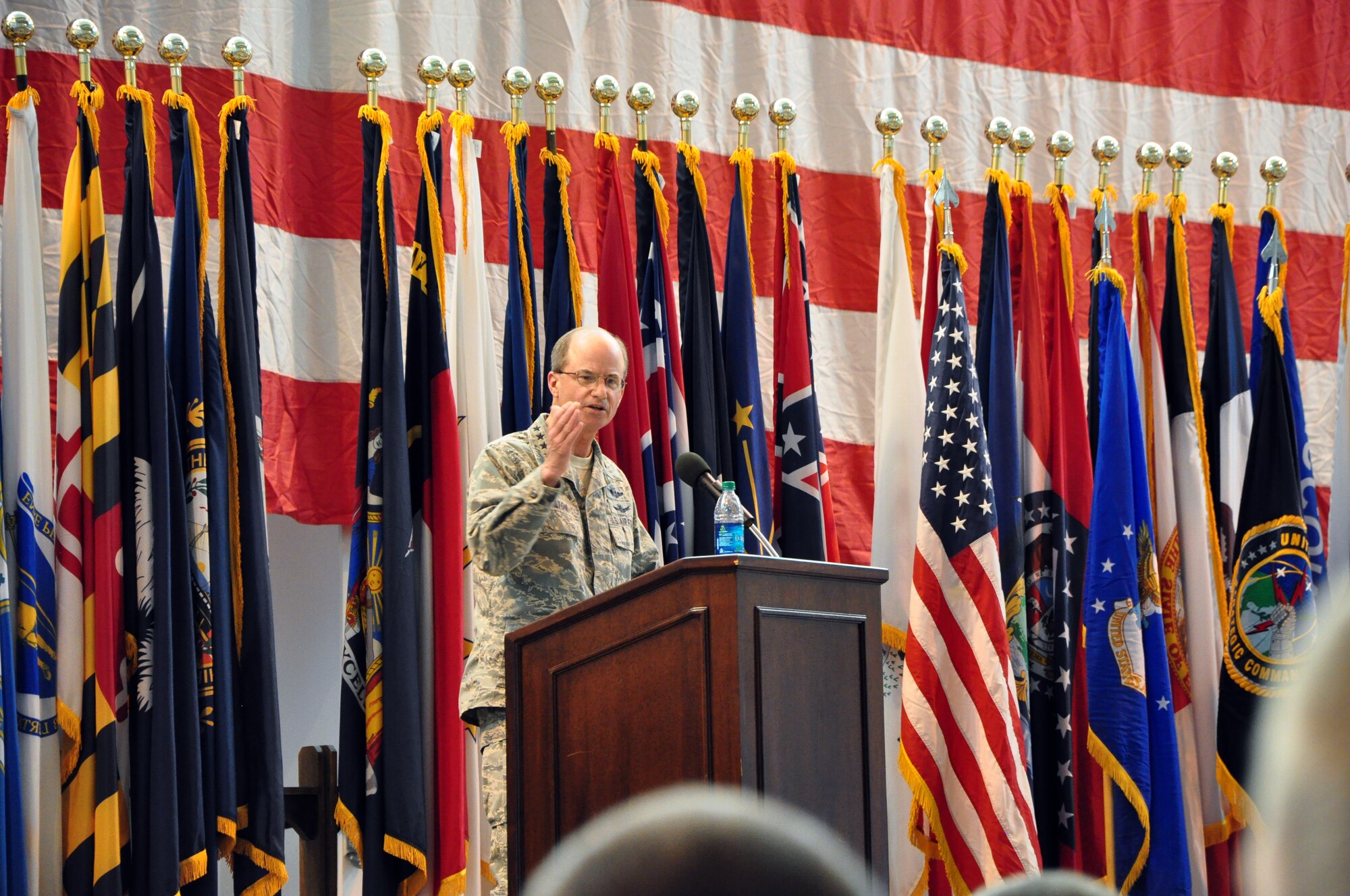 General Kevin P. Chilton, commander, United States Strategic Command, highlighted the importance of the nuclear deterrence mission during an “all hands call” with the Mighty Ninety in Building 1501 on Nov. 30. (U.S. Air Force photo by Staff Sgt. Chad Thompson)