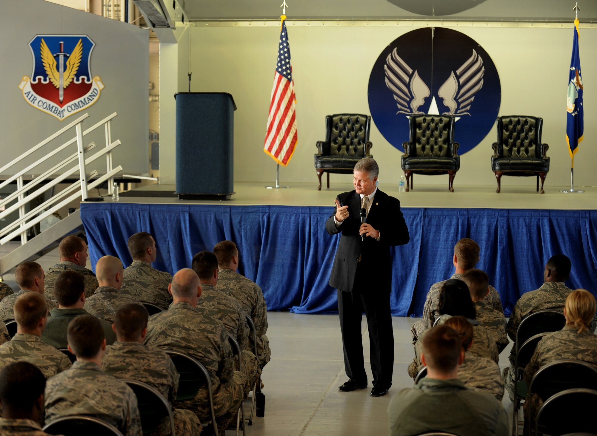 MOODY AIR FORCE BASE, Ga. -- Retired Chief Master Sgt. of the Air Force Gerald Murray talks about past experiences from his Air Force career during a chief's call at the 41st Helicopter Maintenance Unit hangar Dec. 2. Chief Murray entered the Air Force in October 1977 and was stationed at Moody from December 1994 to August 1999. (U.S. Air Force photo/Airman 1st Class Douglas Ellis)(RELEASED)