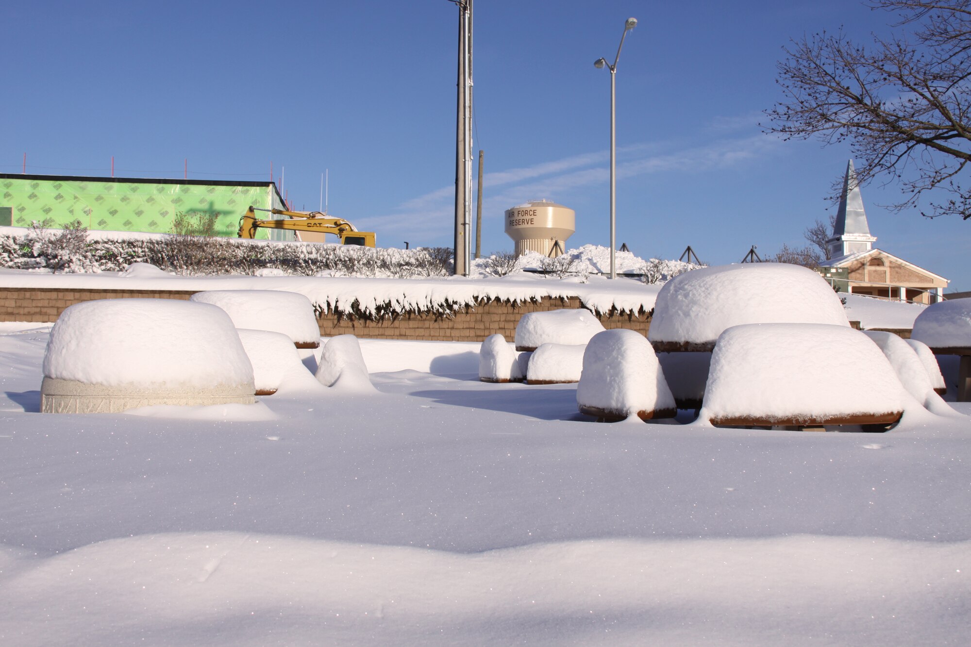 The Pittsburgh area receives a record snowfall of 48.7 inches during February 2010. It was the most snow recorded in a month since 1978. More than 21 inches of snow fell on the February unit training assembly weekend. Many reservists were misinformed or did not know the proper inclement weather procecures for delays and closures. To obtain information call the Inclement Weather Hotline at 412-474-8732.
