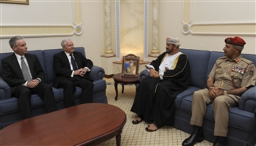 Secretary of Defense Robert M. Gates (2nd from left) talks with Omani Defense Affairs Minister Sayyid Badr bin Saud bin Harib al-Busaidi at the Ash Shafaq Club in Muscat, Oman, on Dec. 5, 2010.  