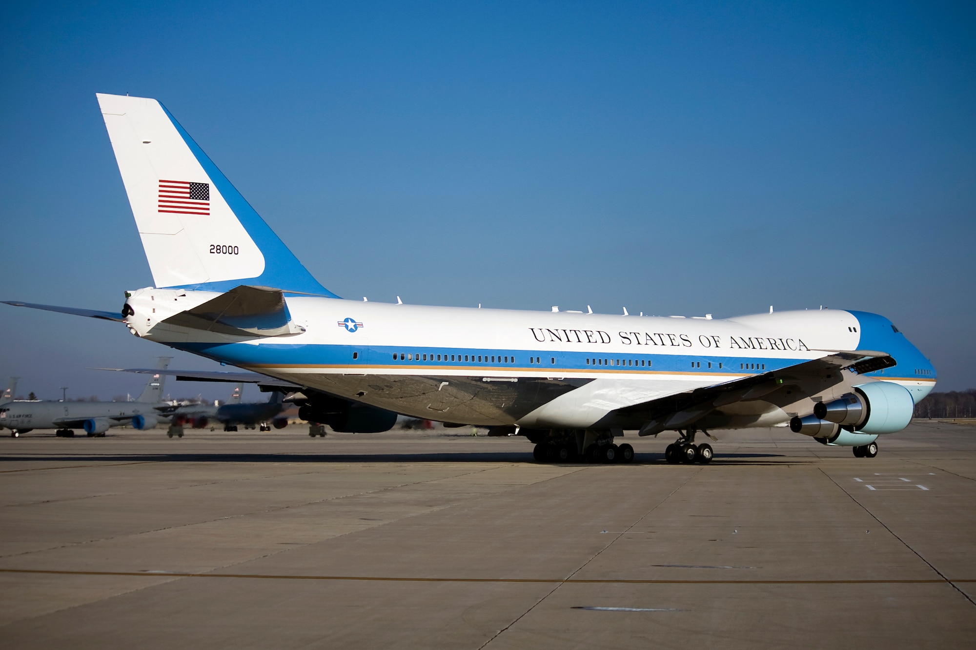 GRISSOM AIR RESERVE BASE, Ind. -- Air Force One taxis towards the runway here at Grissom as it prepares to leave the base Nov. 23. (U.S. Air Force photo/Tech. Sgt. Mark R. W. Orders-Woempner)