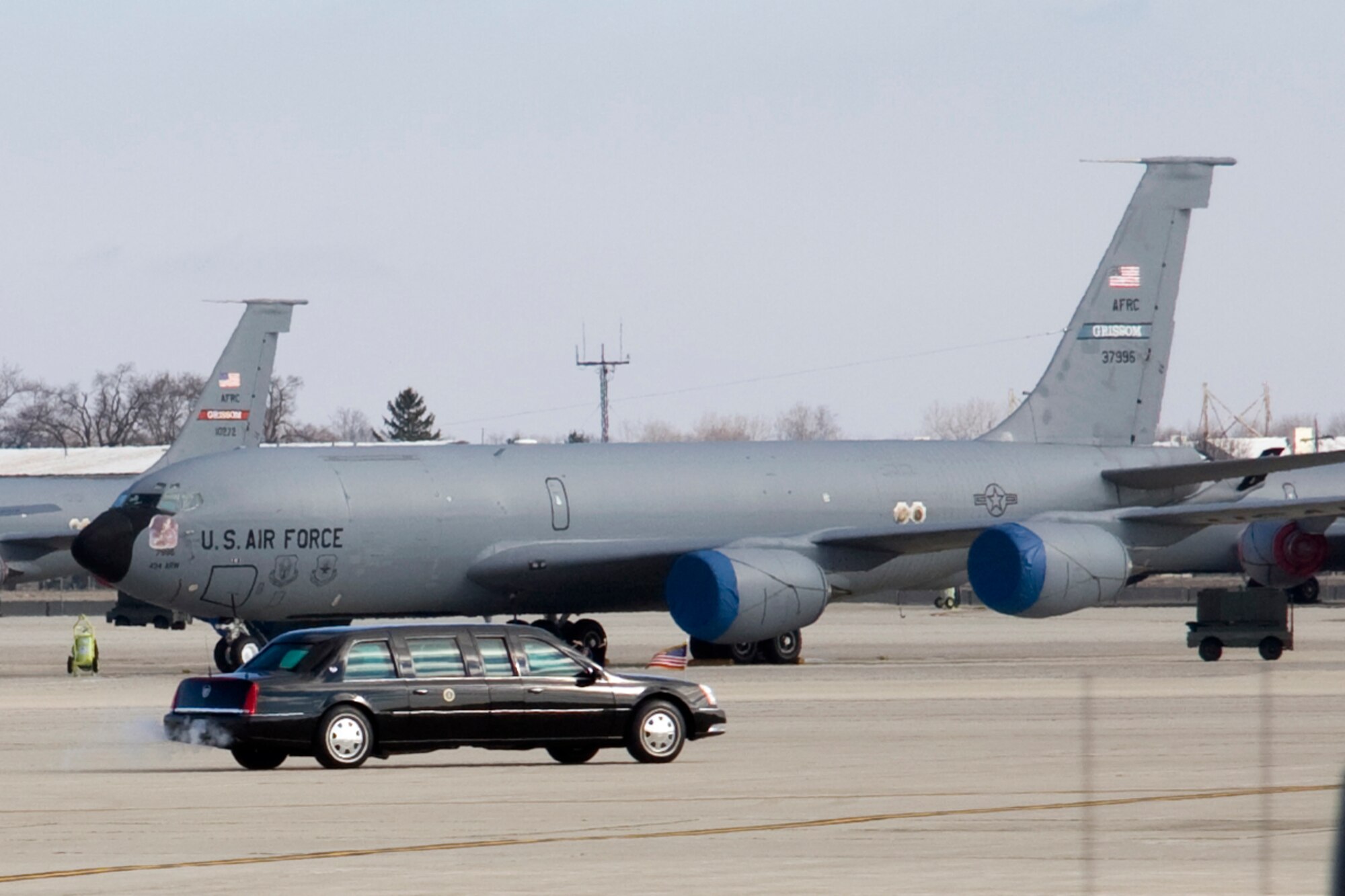 GRISSOM AIR RESERVE BASE, Ind. -- President Barack Obama passes one of Grissom?s KC-135R Stratotankers as he leaves in his limousine for nearby Kokomo, Ind., Nov. 23. (U.S. Air Force photo/Tech. Sgt. Mark R. W. Orders-Woempner)