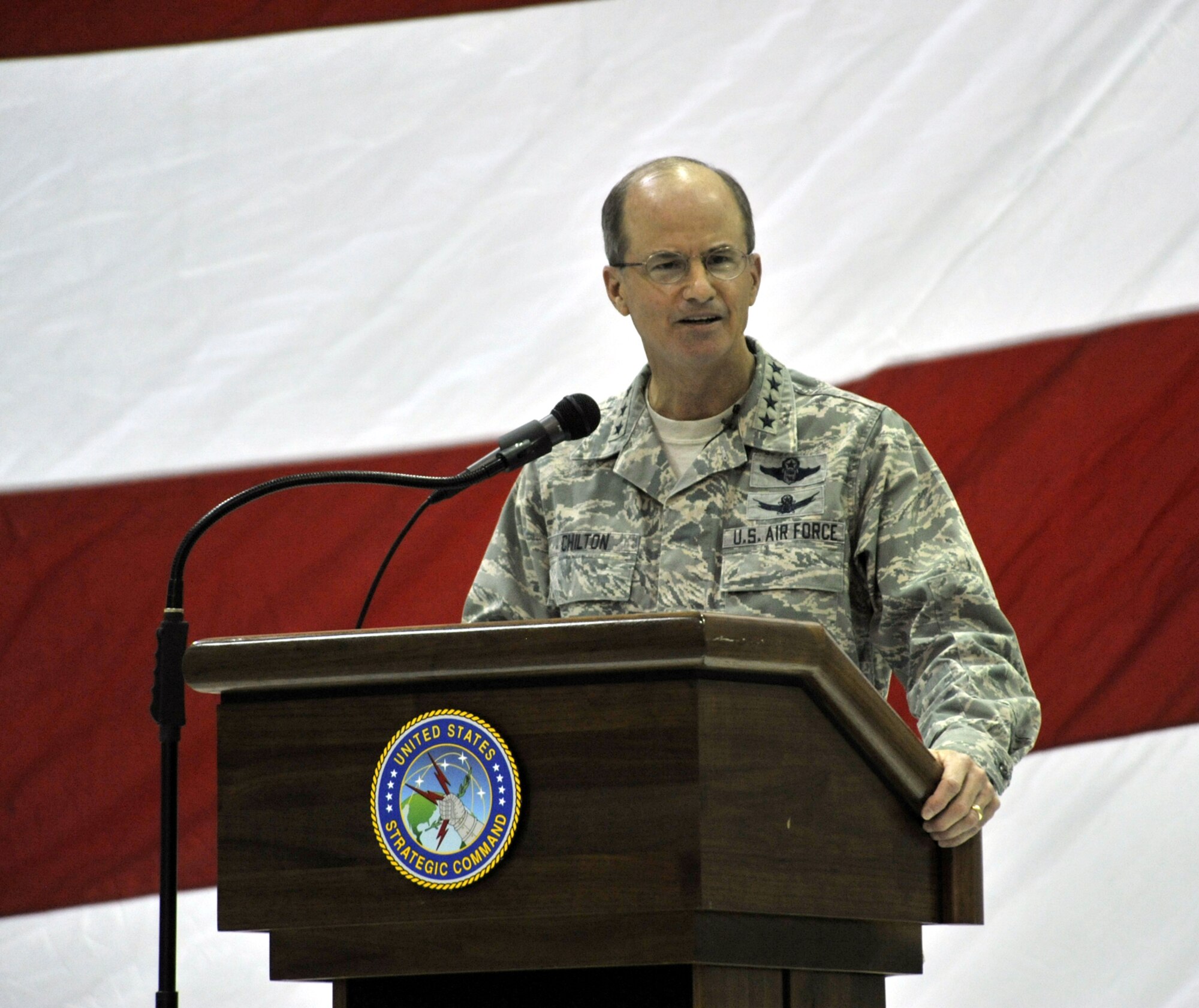 Gen. Kevin P. Chilton, Commander, United States Strategic Command, addresses the men and women of Malmstrom Air Force Base, Mont., during an All-Hands Call Nov. 30 in the 3-Bay Hangar. General Chilton was accompanied on his visit by Lt. Gen. Frank Klotz, Air Force Global Strike Command commander. (U.S. Air Force photo/John Turner)