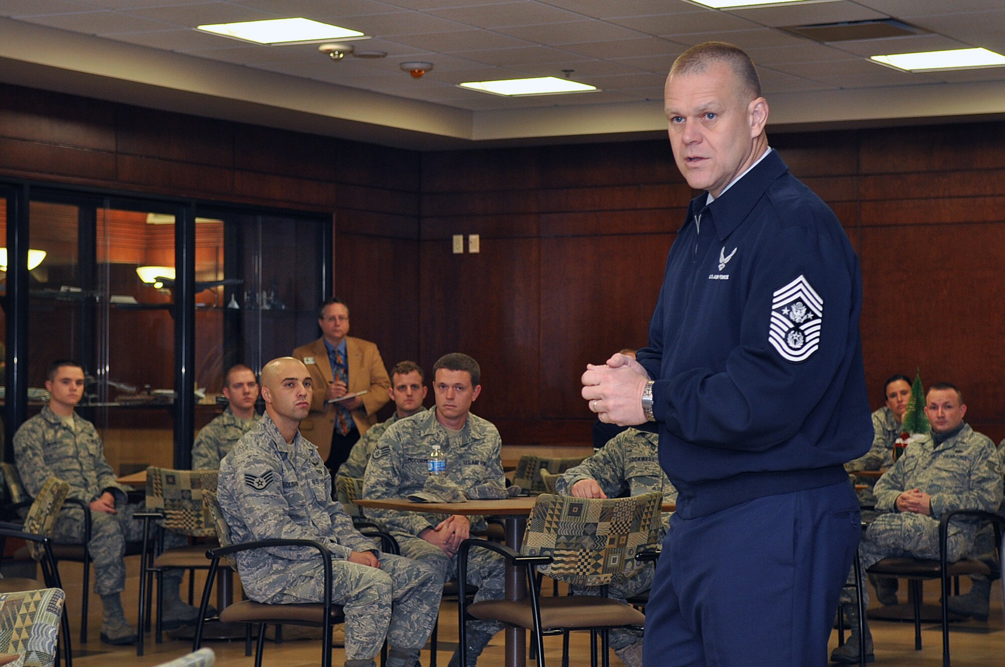 Chief Master Sgt. of the Air Force James A. Roy addresses 505th Command and Control Wing members during a visit to Hurlburt Field, Fla., Dec. 10. Chief Roy also spoke to a joint Air and Space Operations Systems Administration Course. He explained to students how important joint operations and command and control, or C2, synchronization is for today's warfighters. The 505th CCW Vice Commander Col. Mustafa Koprucu provided a mission briefing before Chief Roy toured the wing. (U.S. Air Force photo/Keith Keel)