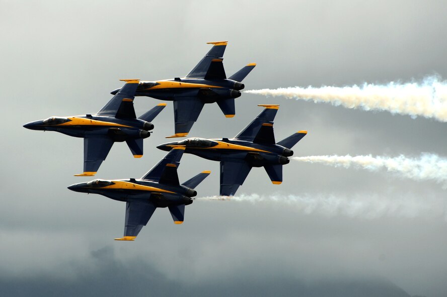 MARINE CORPS BASE HAWAII KANEOHE BAY, Hawaii -- More than 14,000 visitors flocked to the 2010 Kaneohe Bay Air Show Sept. 25-26. The 15th Wing joined the show with a C-17 Globemaster III, but it was the F-22 Raptor that stole the show. The U.S. Navy's Blue Angels also performed. (U.S. Air Force photo/Staff Sgt. Mike Meares)