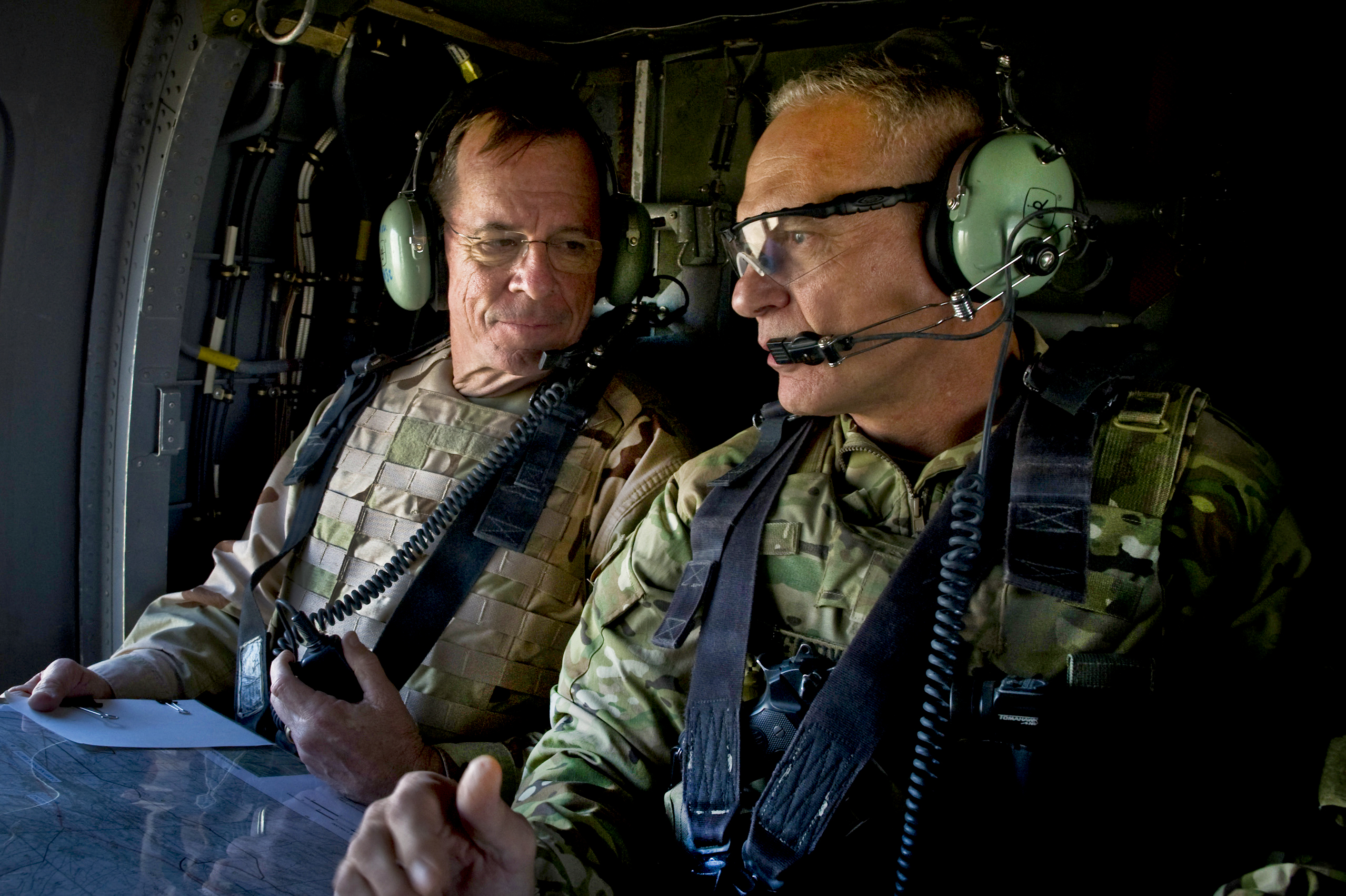U.S. Army Gen. James L. Terry gives U.S. Navy Adm. Mike Mullen