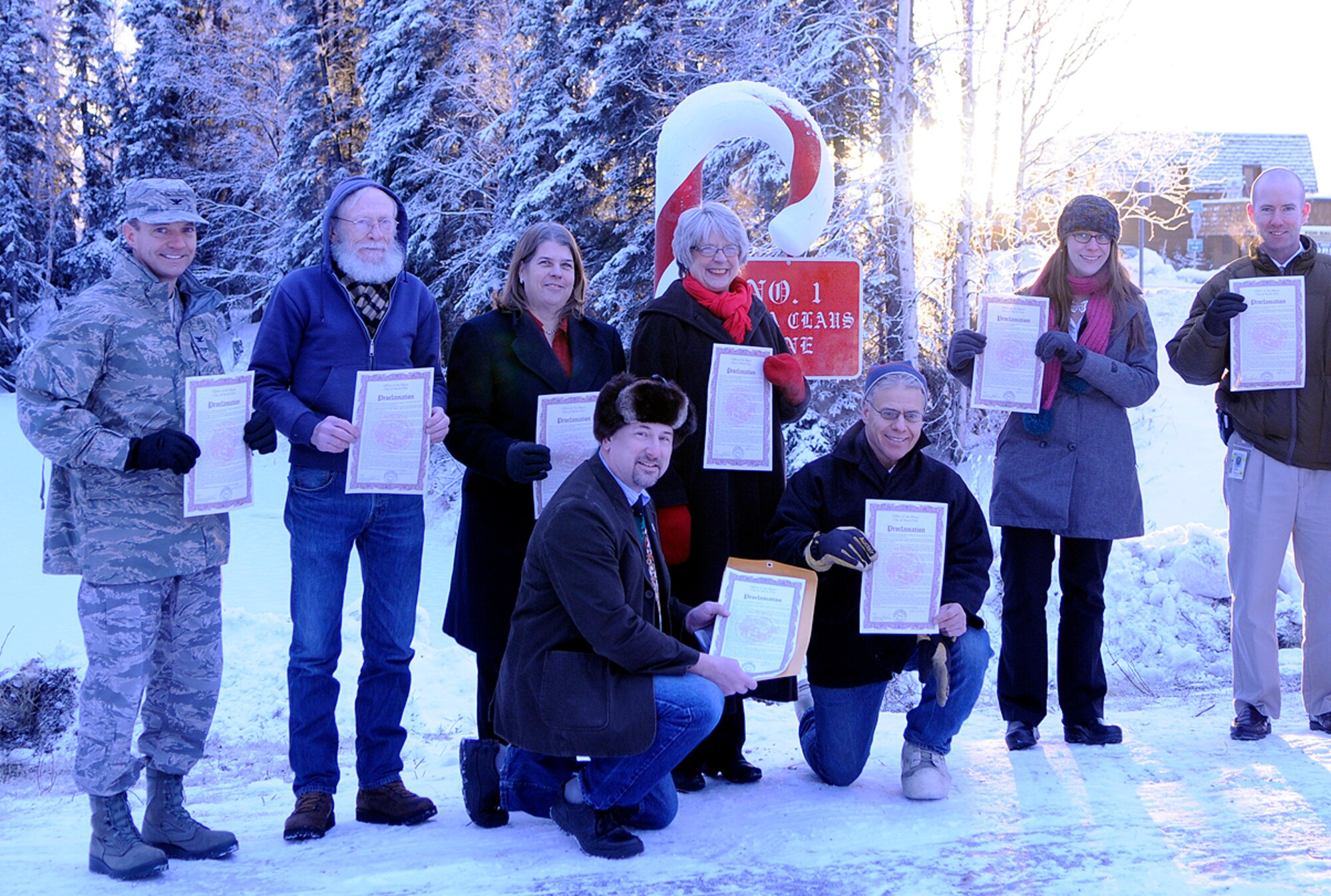 Santa Claus Post Office Welcomes a Visit From St. Nick - Newsroom 