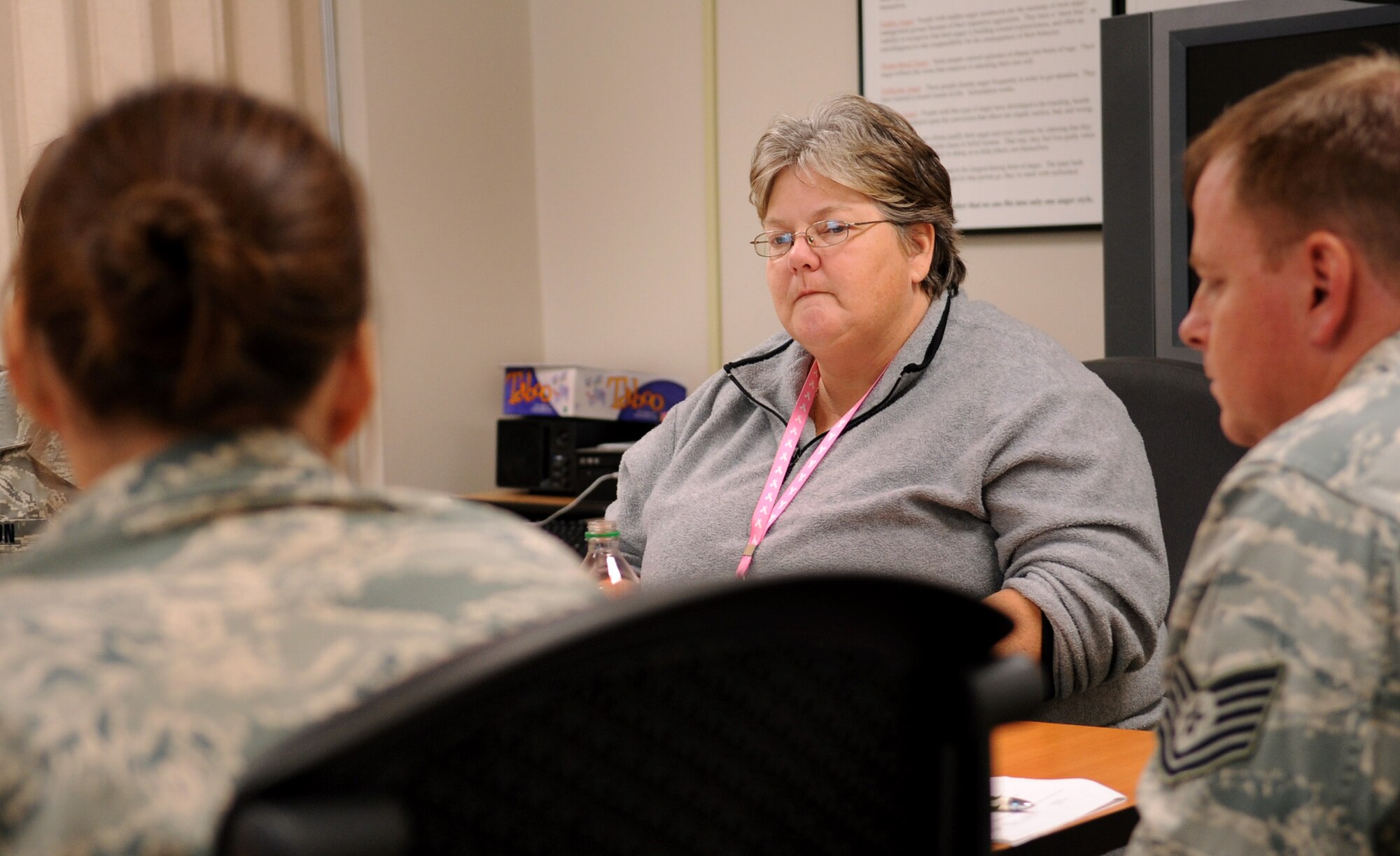 MOODY AIR FORCE BASE, Ga. -- Cynthia Henley, 23rd Medical Group family advocacy nurse, explains to parents the importance of having a good connection with their children during the “1-2-3 Magic” parenting class Dec. 15. Mrs. Henley mentioned storytime can be a great way to connect with children. (U.S. Air Force photo/Airman 1st Class Douglas Ellis)(RELEASED)