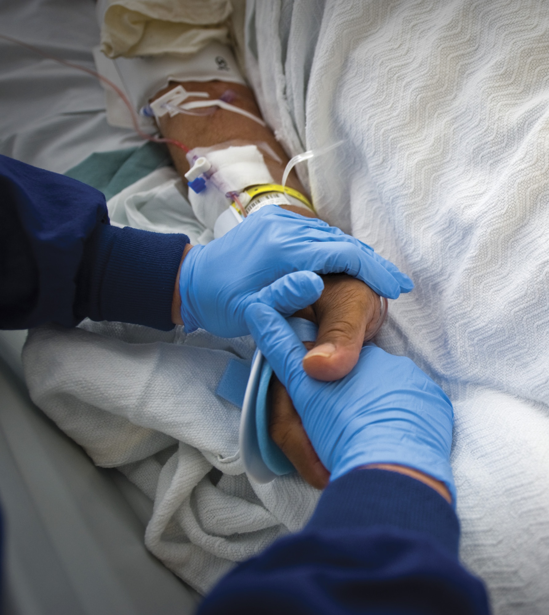 The third successful surgery is completed at the new CVOR at the DGMC. The CVOR allows doctors and technicians from different specialties to work on  patients in the same room, rather than in separate units. (U.S. Air Force photo/Tech. Sgt. Bennie J. Davis III)