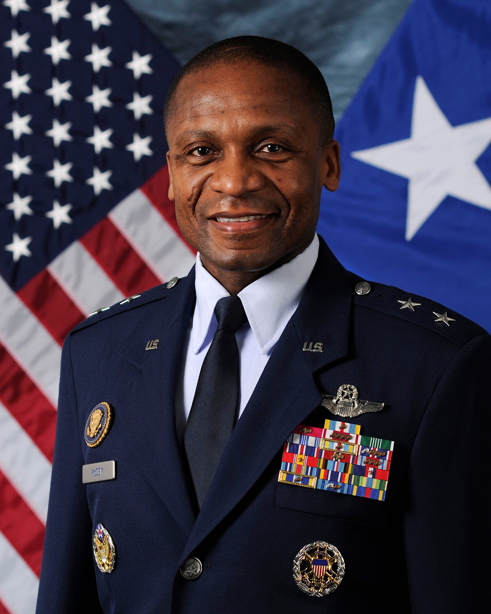 Biographical Photo of Maj. Gen. Darren W. McDew
