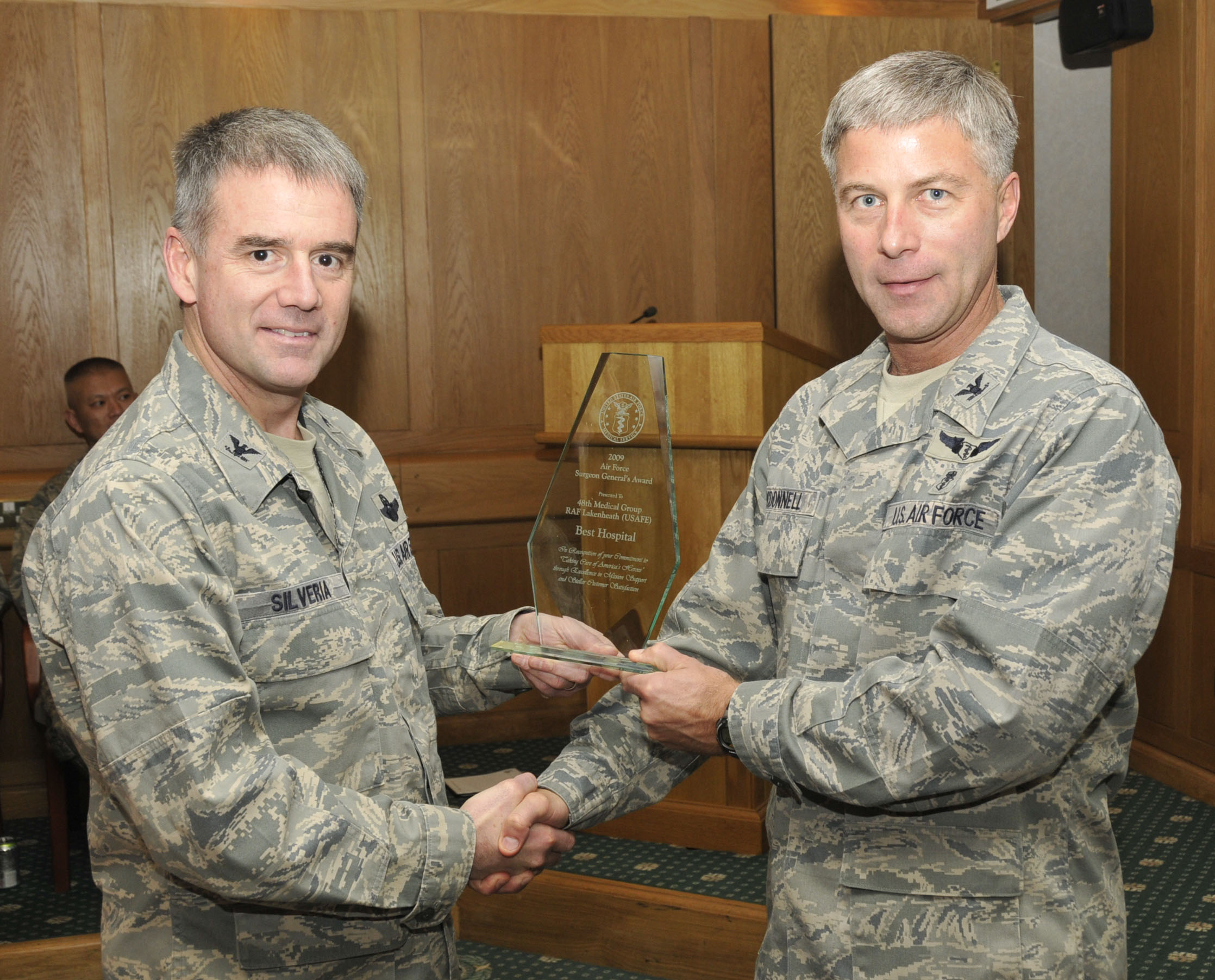 RAF Lakenheath hospital named best in Air Force for 2009 > Royal Air