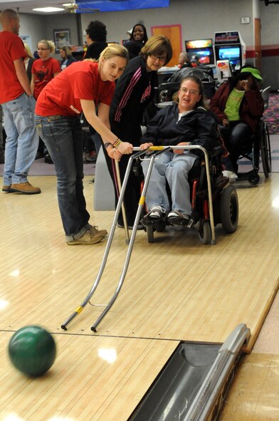 BARKSDALE AIR FORCE BASE, La. – Special Olympics athletes and volunteers bowl and observe during Barksdale’s second annual bowling tournament on Jan. 29. More than 70 volunteers and 150 special needs athletes showed up for the two-day event at the Barksdale 16-Lane Bowling Center. (U.S. Air Force photo by Senior Airman Alyssa C. Miles)(RELEASED)