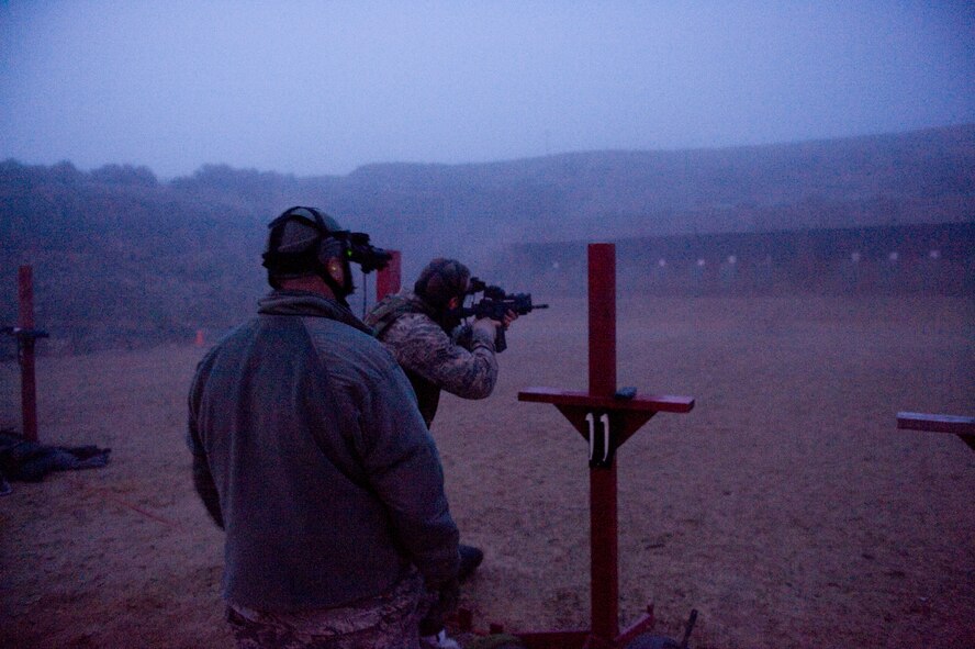 Idaho Air National Guard Airmen assigned to the 124th Fighter Wing Security Forces Squadron conduct night time weapons proficiency for Airmen with the 124th Fighter Wing Air Support Operations Squadron near Gowen Field in Boise, Idaho, Feb. 7, 2010. Security Forces Combat Arms Training and Maintenance Airmen help to train and familiarize Airmen stationed here with a variety of weapons, including the M4 Carbine and night vision optics that are being used for various missions.  (U.S. Air Force photo by Staff Sgt. Robert Barney\RELEASED)