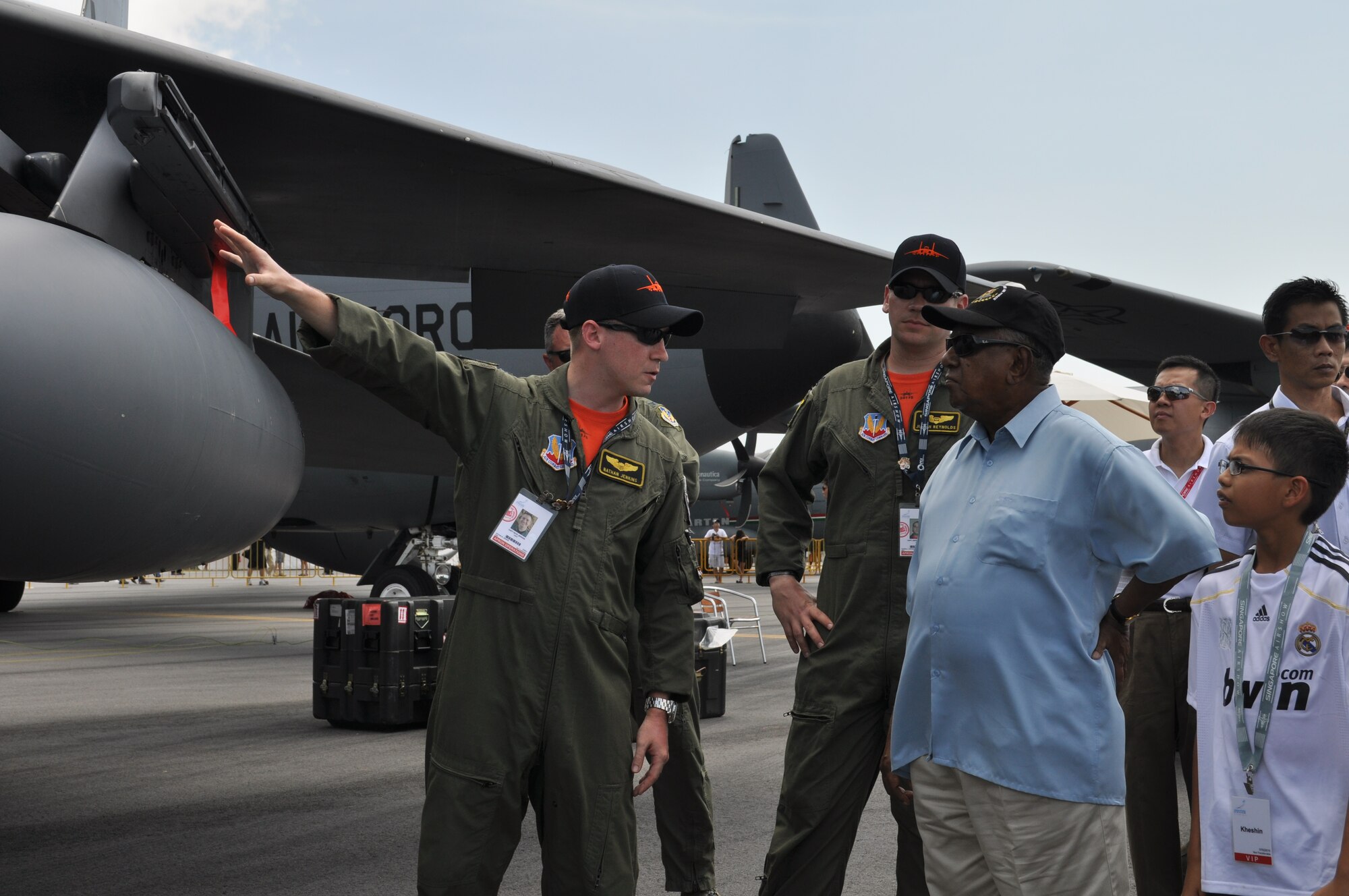 Capt. Nathan Jenkins, an F-15E Strike Eagle pilot from the 391st Fighter Squadron at Mountain Home Air Force Base, Idaho, gives Singapore President S. R. Nathan a tour of his F-15 aircraft during Singapore Airshow 2010 in Changi, Singapore, Feb. 7. The Singapore air show is one the largest air and trade shows in the world. Aircraft from the United States participated in both static displays and aerial demonstrations to exhibit a snapshot of the diverse inventory of U.S. military aircraft and equipment. U.S. Pacific Command's participation in the six-day air show directly supports U.S. engagement goals and furthers U.S. relations with countries in the Asia-Pacific region. (U.S. Air Force photo/MSgt. Sgt. Allison Day)