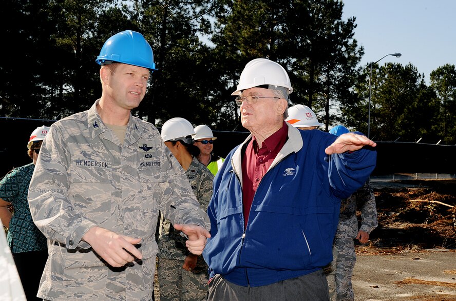 MOODY AIR FORCE BASE, Ga. -- Col. Gary Henderson, 23rd Wing commander, and Parker Greene speak about the new Child Development Center construction project here Feb. 8. The houses of former wing commanders, vice commanders and command chief master sergeants will be destroyed to make room for the center. (U.S. Air Force photo by Airman 1st Class Joshua Green) 
