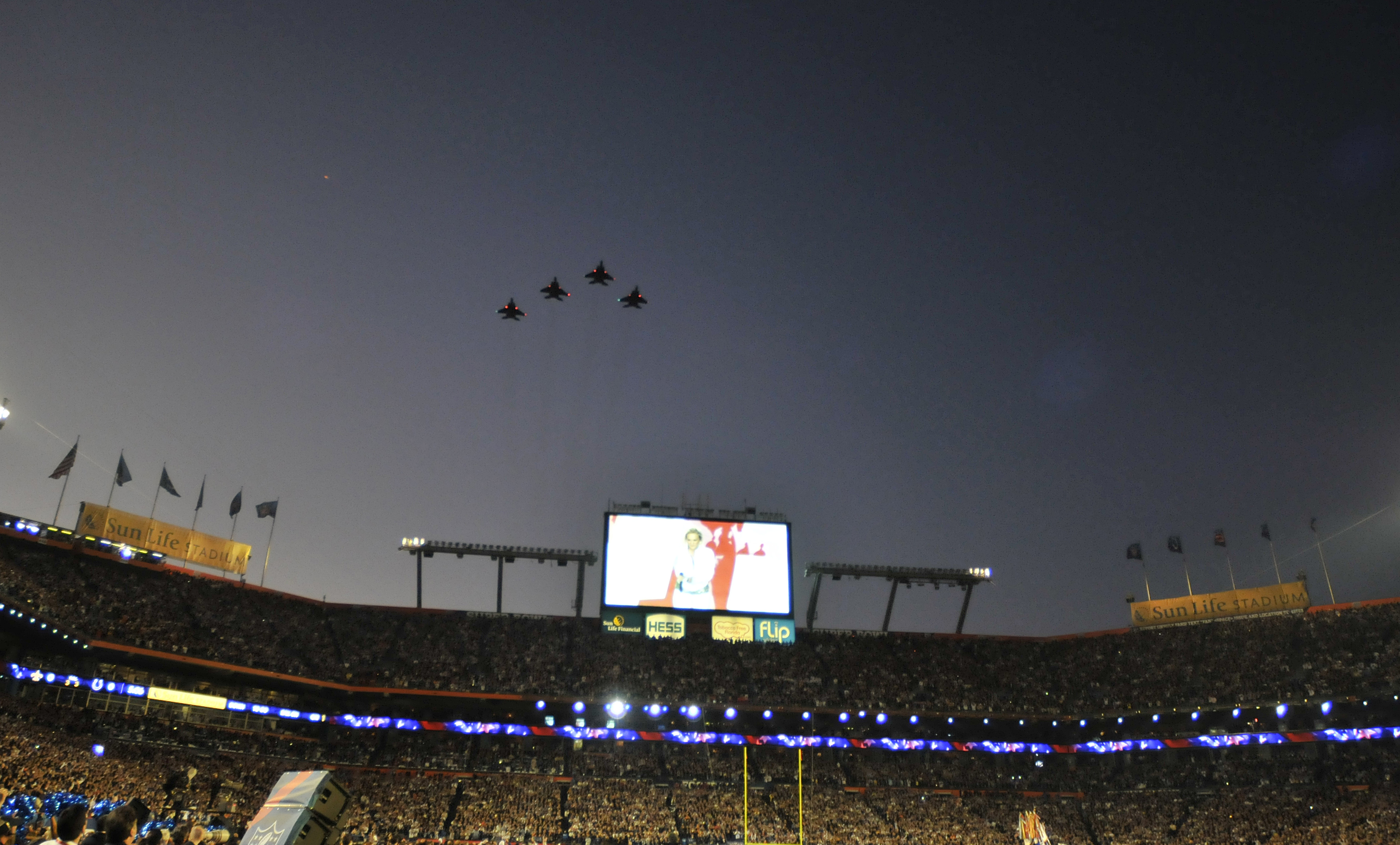 'Florida pilots take spotlight for Guard's first Super Bowl flyover
