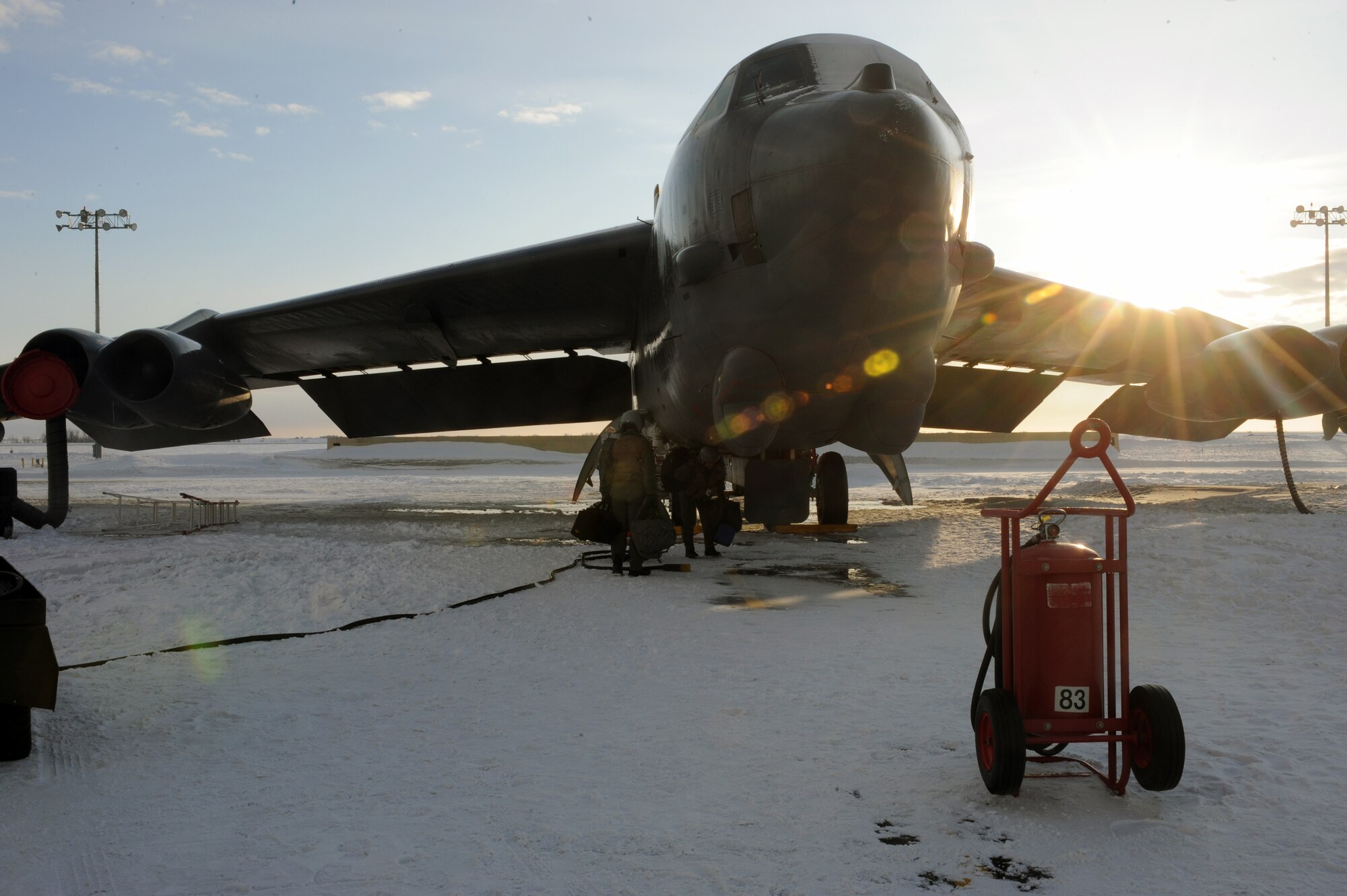 MINOT AIR FORCE BASE, N.D. -- 23rd Bomb Squadron aircrew members, prep a B-52 Stratofortress for launch during Prairie Knight 10-1 here Feb. 9. Prairie Knight 10-1 is an exercise geared to prepare the 5th Bomb Wing Warbirds for a conventional warfare environment. (U.S. Air Force photo by Senior Airman Jesse Lopez)