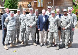 United States Sen. George LeMieux of Florida (center) stands with members of Soto Cano Air Base, Honduras during a brief visit of the base Feb. 16. The senator visited with service members from Florida to find out about work and life here at Soto Cano AB. He also received a mission overview from Col. Gregory Reilly, Joint Task Force-Bravo commander. (U.S. Air Force Photo/Staff Sgt. Bryan Franks)
