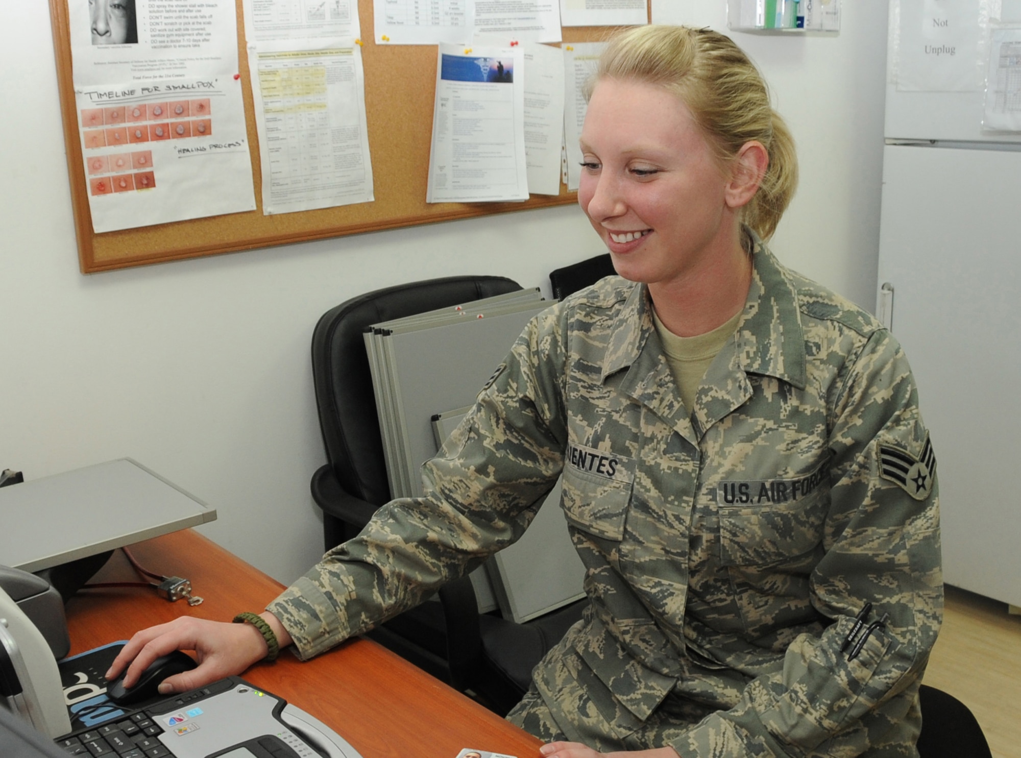 Senior Airman Shara Fuentes, 380th Expeditionary Medical Group aerospace medical technician, loads an x-ray to a computer at non-disclosed location in Southwest Asia on Feb 15, 2010. The 380th EMDG is part of the 380th Air Expeditionary Wing that is comprised of four groups and 12 squadrons and the wing's deployed mission includes air refueling, surveillance, and reconnaissance in support of overseas contingency operations in Southwest Asia. The wing supports Operation Iraqi Freedom, Operation Enduring Freedom and the Combined Joint Task Force-Horn of Africa. Airman Fuentes is deployed from the 779th Medical Group at Andrews AFB, Md., and her hometown is Houston, Texas.(U.S. Air Force photo/Senior Airman Jenifer H. Calhoun/Released)
