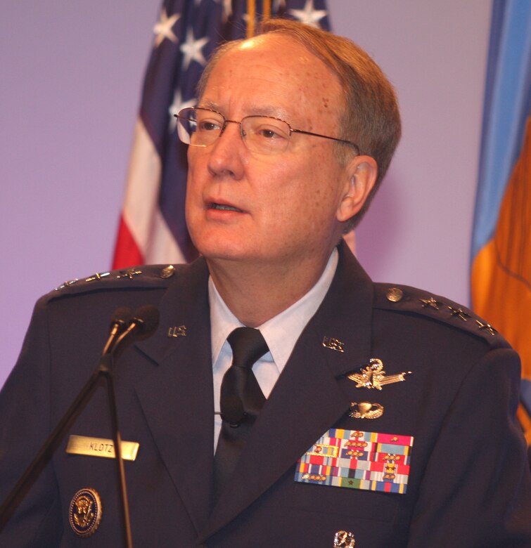 New command to be advocates for bomber missions > Air Force Global
