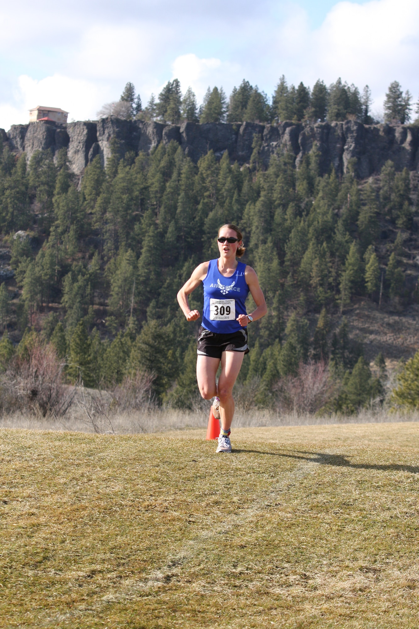 2nd Lt. Caroline White won the Armed Forces Cross Country Championship Feb. 13, 2010, at Plantes Ferry Sports Complex, Spokane Valley, Wash. She finished with a time of 29:27, a pace of 5:55 minutes per mile. She is assigned to the 80th Operations Support Squadron at Sheppard Air Force Base, Texas. (U.S. Air Force photo/Stephen Brown)