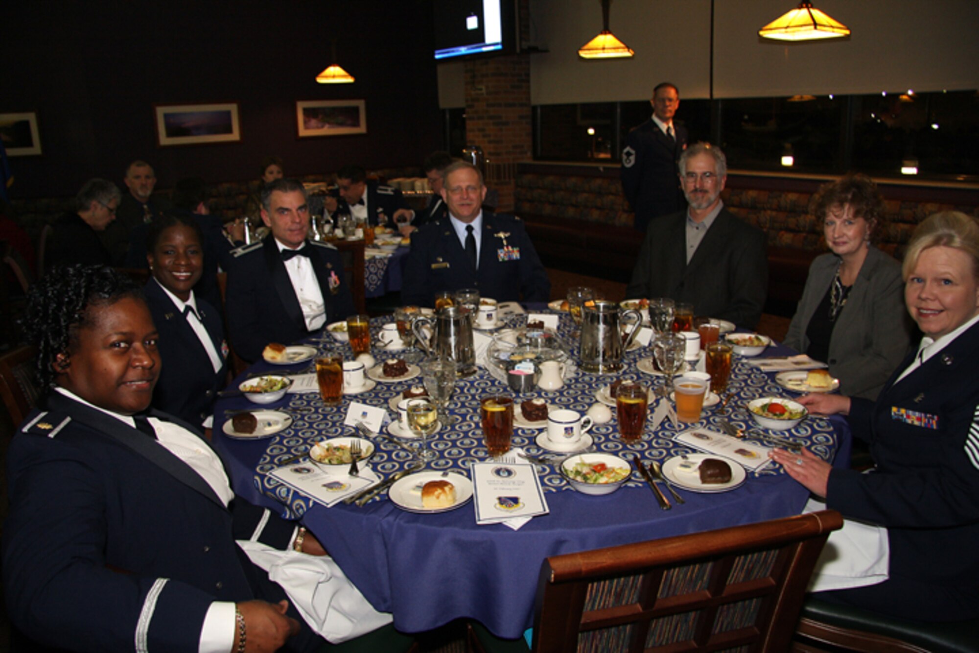 GRISSOM AIR RESERVE BASE, Ind., -- Those in attendance at the 2010 Annual Award Banquet enjoyed good food and esprit de corps in addition to recognizing those members of the base who were selected for the various military and civilian awards. (U.S. Air Force photo/Tech. Sgt. Mark Orders-Woepmner)