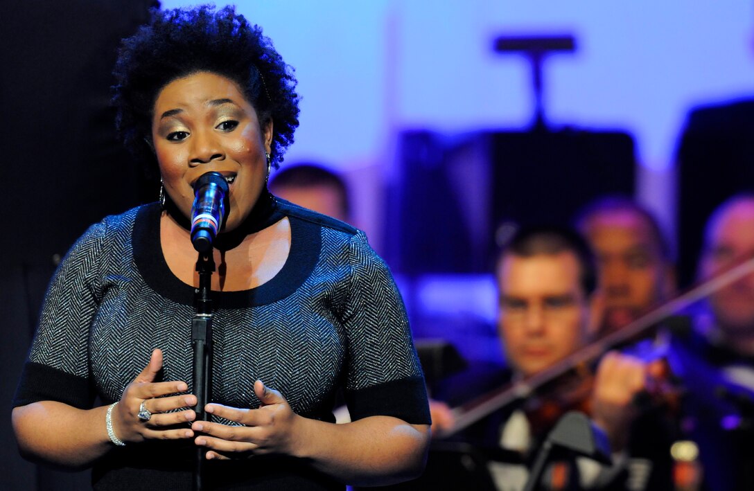 The United States Air Force Band performs with Melinda Doolittle, American Idol finalist, Feb. 21 at the Daughters of the American Revolution Constitution Hall, D.C. The performance was the first of the Band’s 2010 Guest Artist Series. The next performance in the series will be March 7 in DAR Constitution Hall with the Canadian Brass. For more information on the Guest Artist Series and the USAF Band visit www.usafband.af.mil. (U.S. Air Force photo by Staff Sgt. Tim Chacon)