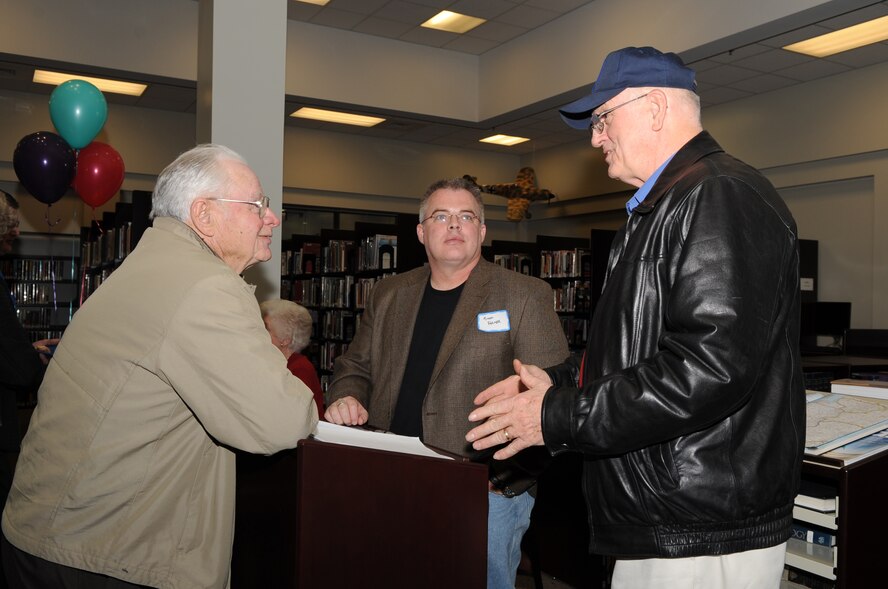 Michael Farmer, author of "WAR DOGS," discusses his military experience during a Meet the Author book signing on Seymour Johnson Air Force Base, Feb. 18, 2010. During the book signing the four authors sold copies of their books and signed autographs. Farmer, a retired Army major, resides in Pinehurst, N.C. (U.S. Air Force photo/Staff Sgt. Courtney Richardson)