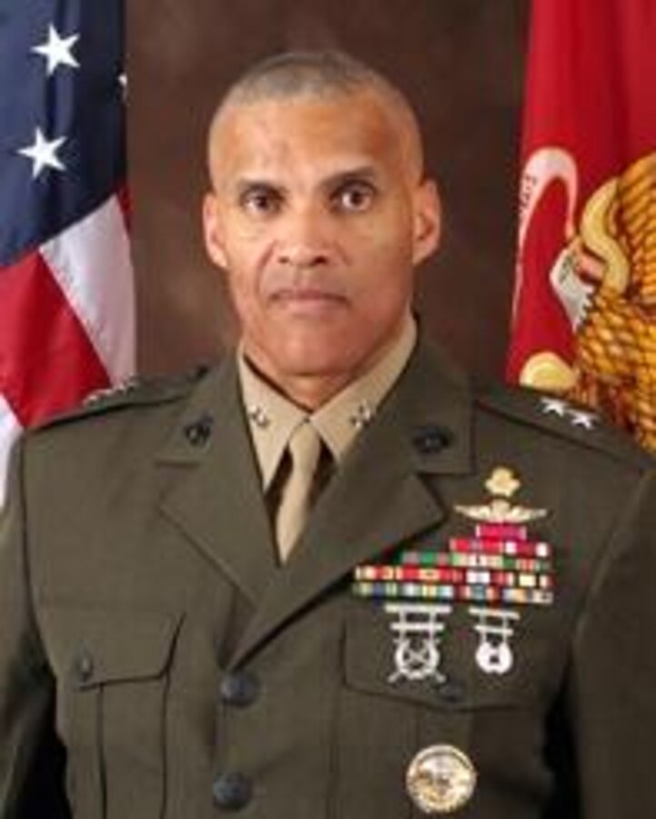 Maj. Gen. James Williams relinquished command of the 4th Marine Division at a ceremony in Fort Worth, Texas April 10, 2010.